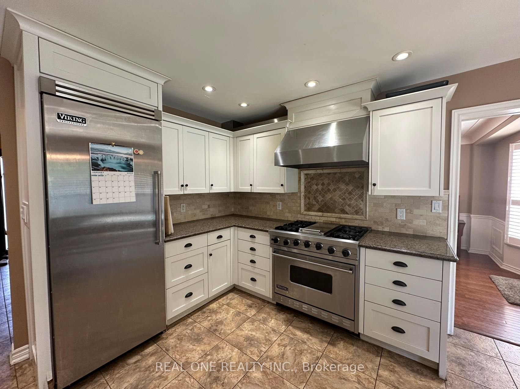 3944 Glamis Court, Mississauga, ON L5L 3N5 photo 5
