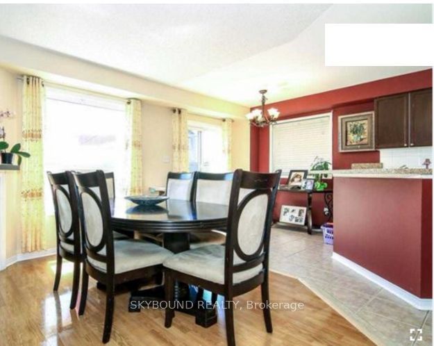 24 Larkspur Road Upper, Brampton, ON L6R 2T6 photo 3