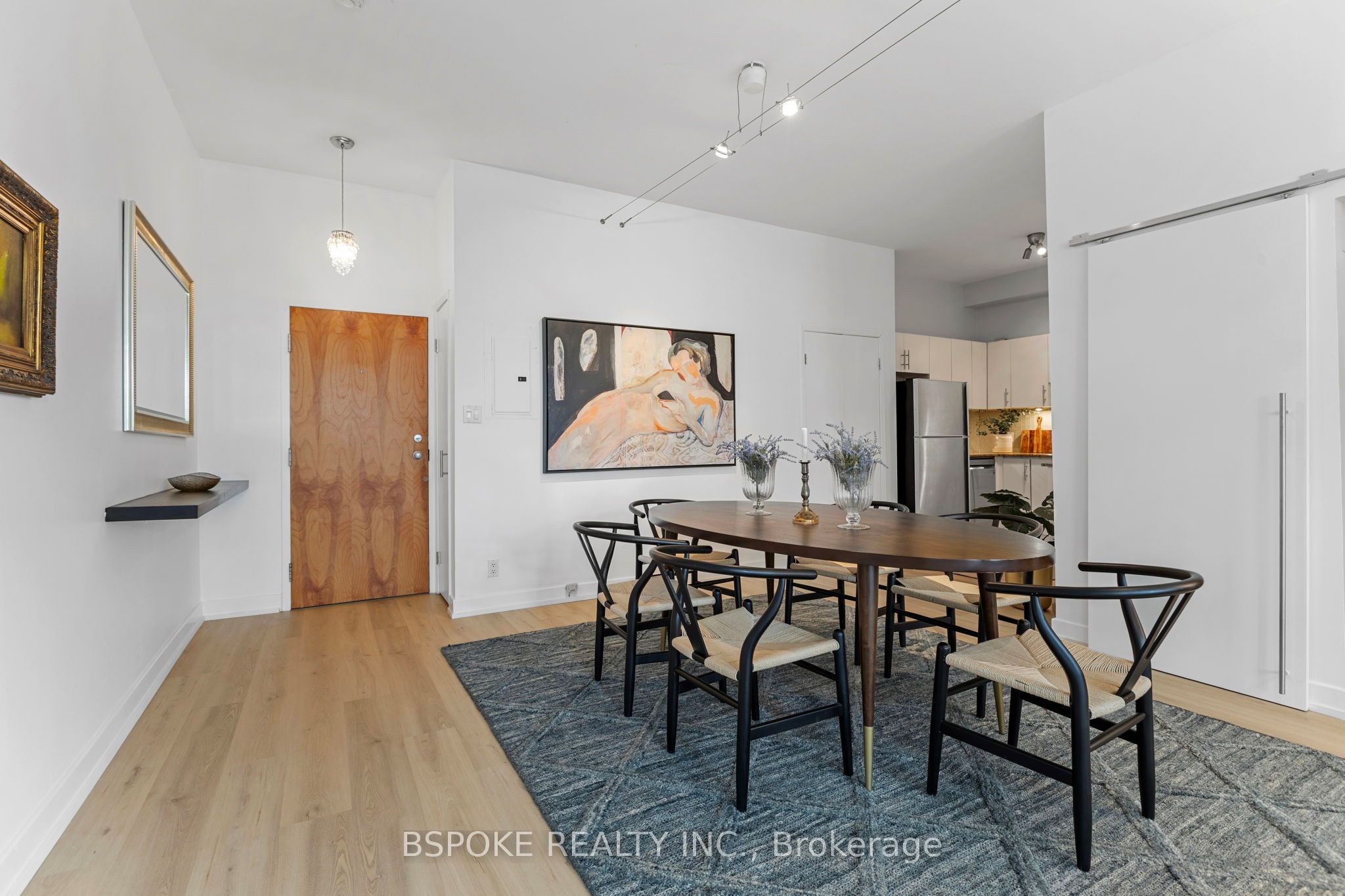 1 St Johns Road 303, Toronto, ON M6P 1T7 photo 4