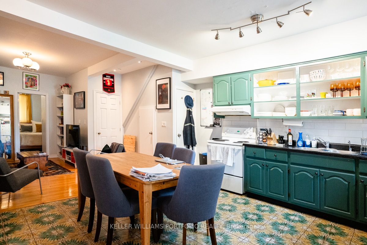184 Franklin Avenue Main Fl, Toronto, ON M6P 3Y8 photo 3