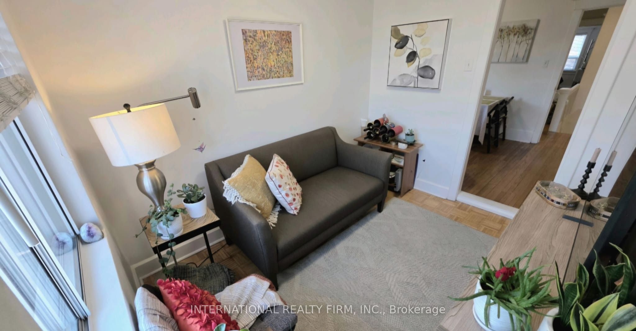 75 Auburn Avenue 2, Toronto, ON M6H 2L8 photo 2