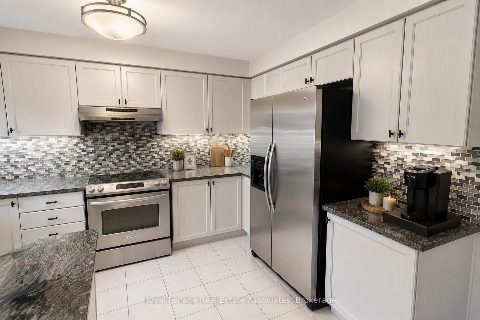 1056 Woodward Avenue, Milton, ON L9T 5P4 photo 4