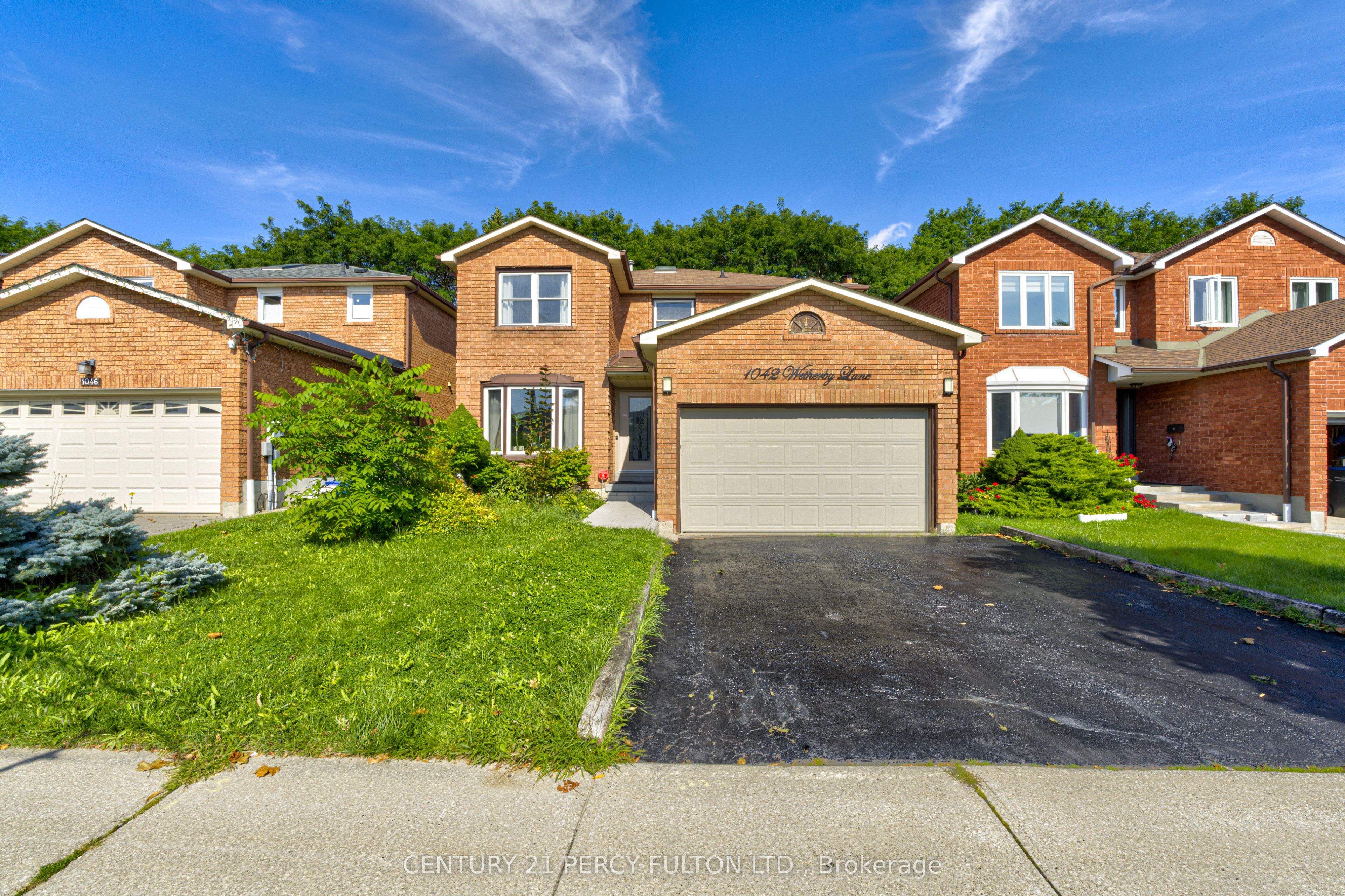 1042 Wetherby Lane, Mississauga, ON L4W 4R8