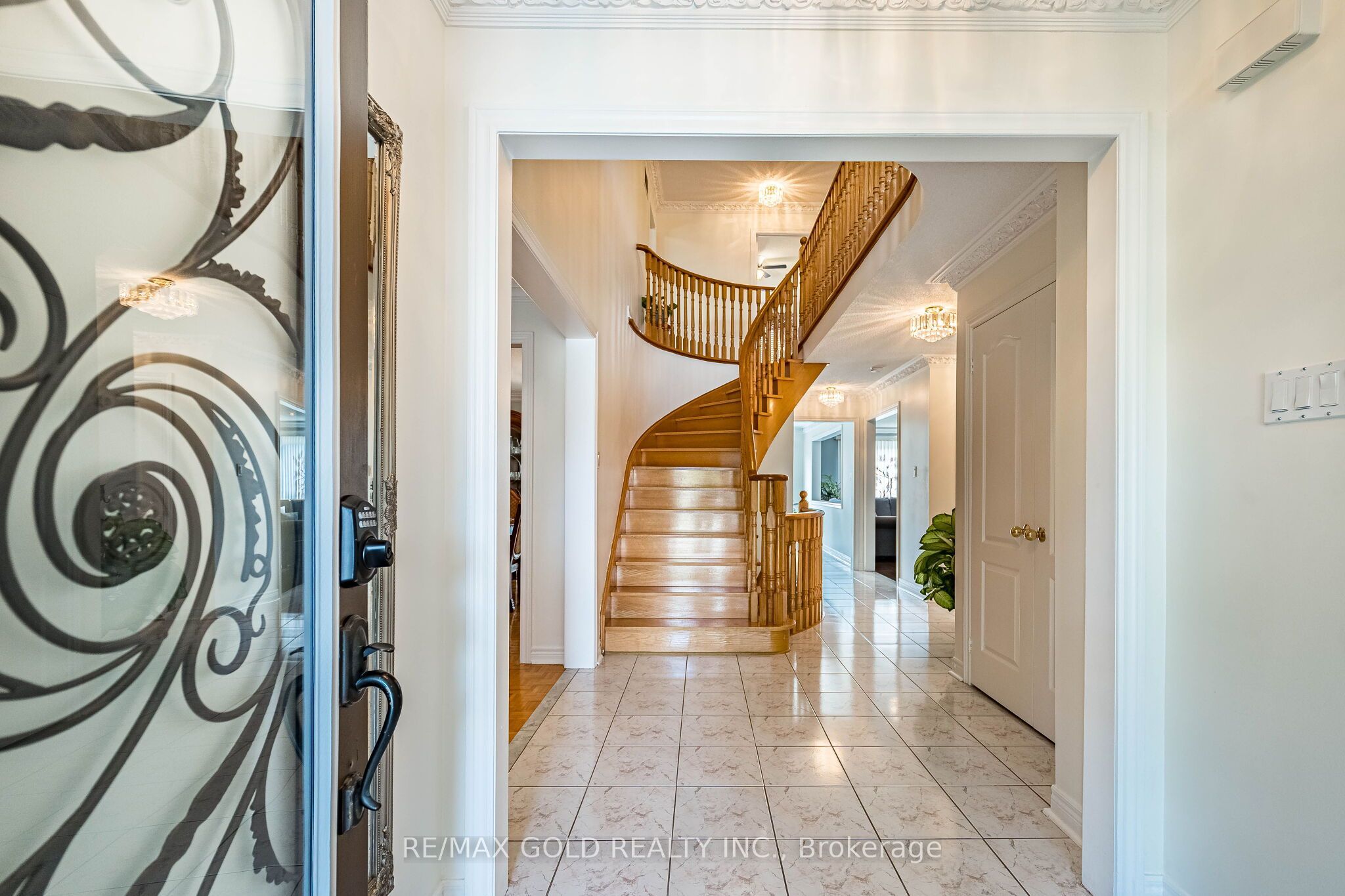 58 Springtown Trail, Brampton, ON L6R 2C9 photo 5