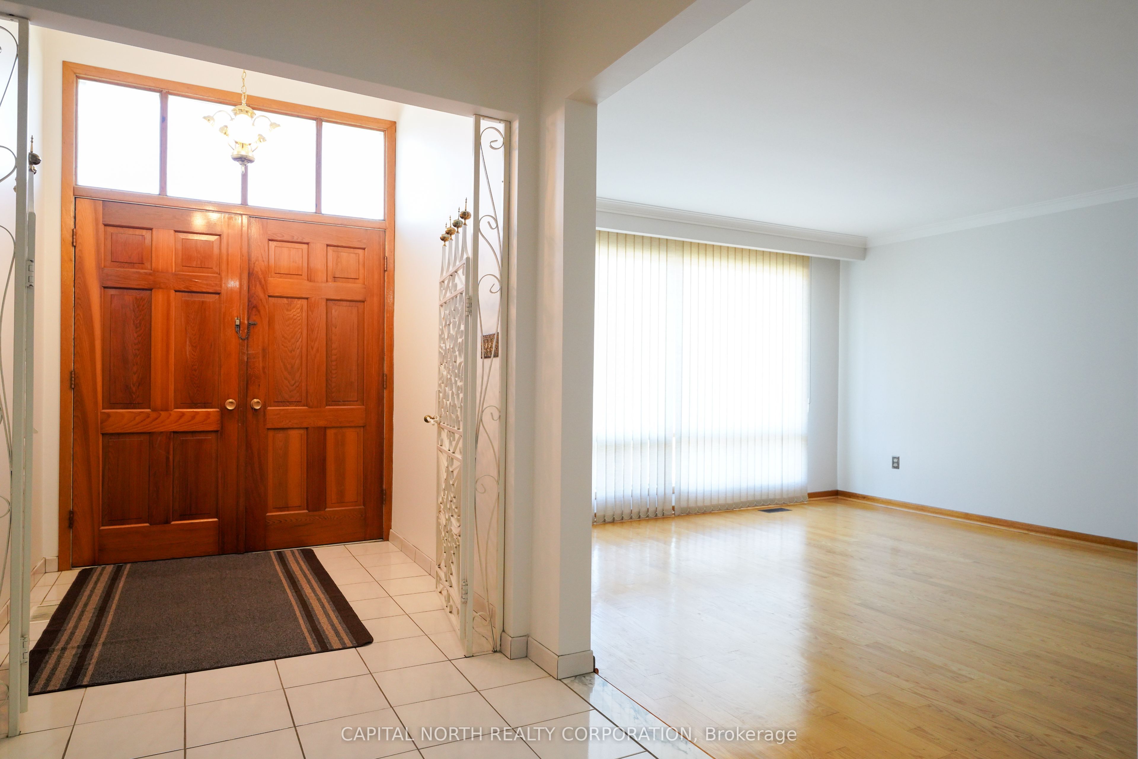 79 Shoreham Drive, Toronto, ON M3N 1S8 photo 4