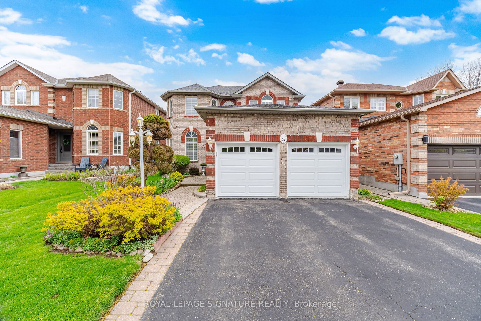 52 Durham Street, Halton Hills, ON L7G 5X4 photo 2