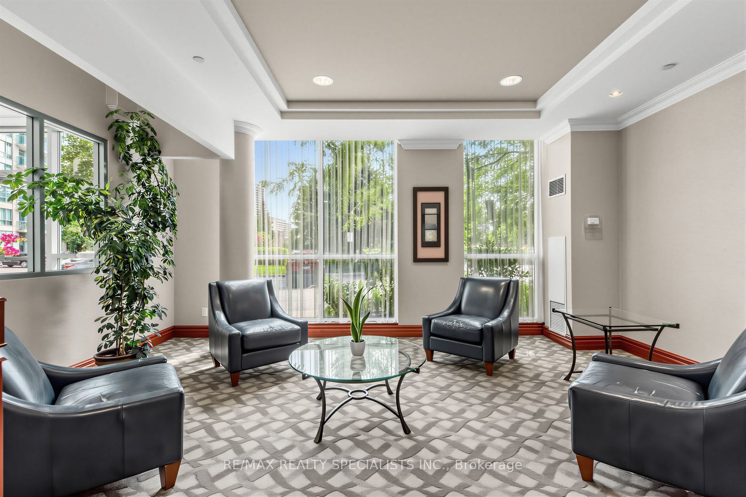 2585 Erin Centre Boulevard 1005, Mississauga, ON L5M 6Z7 photo 2