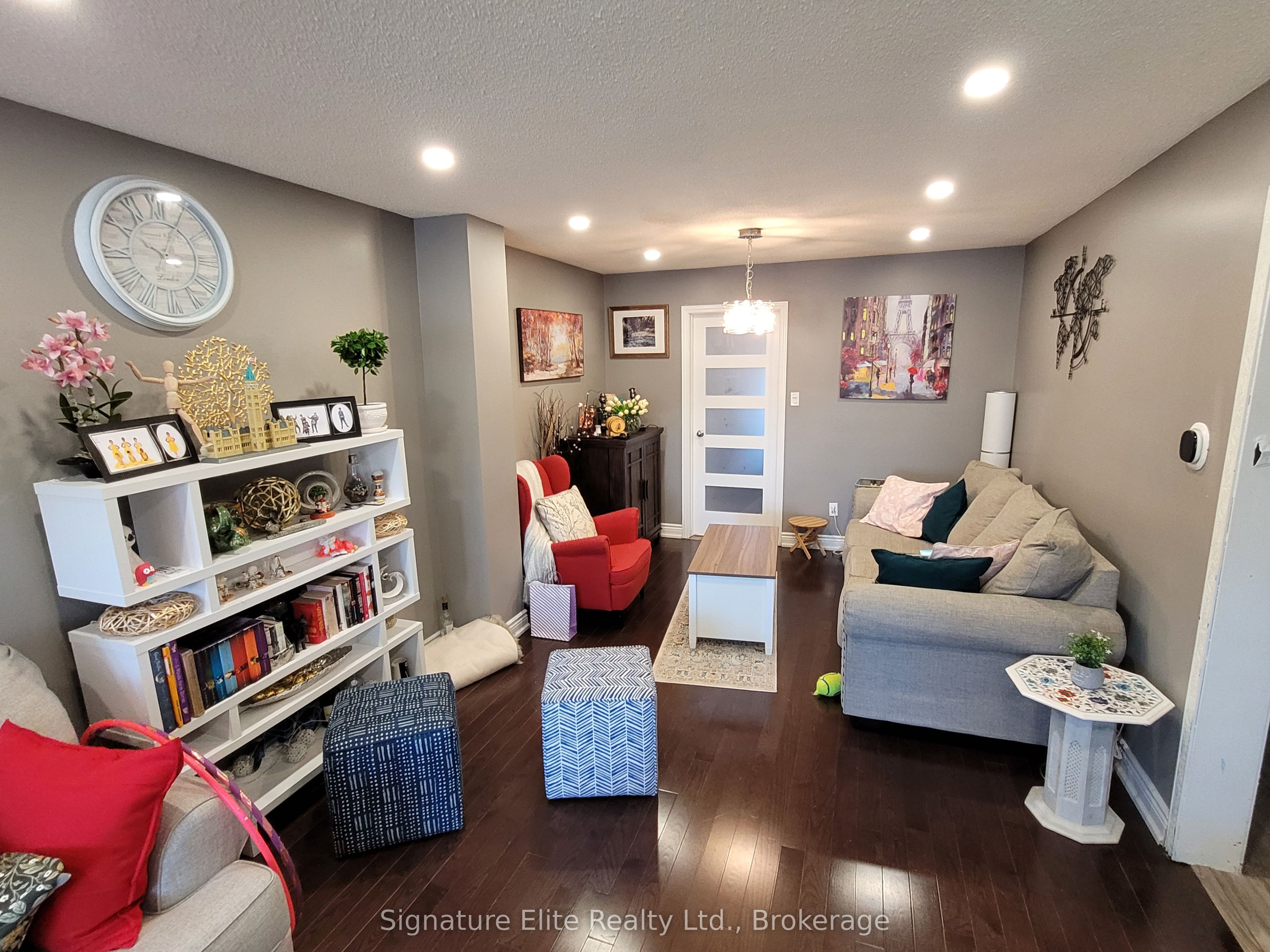 1554 Stillriver Crescent Main & Upper, Mississauga, ON L5M 3X4 photo 4
