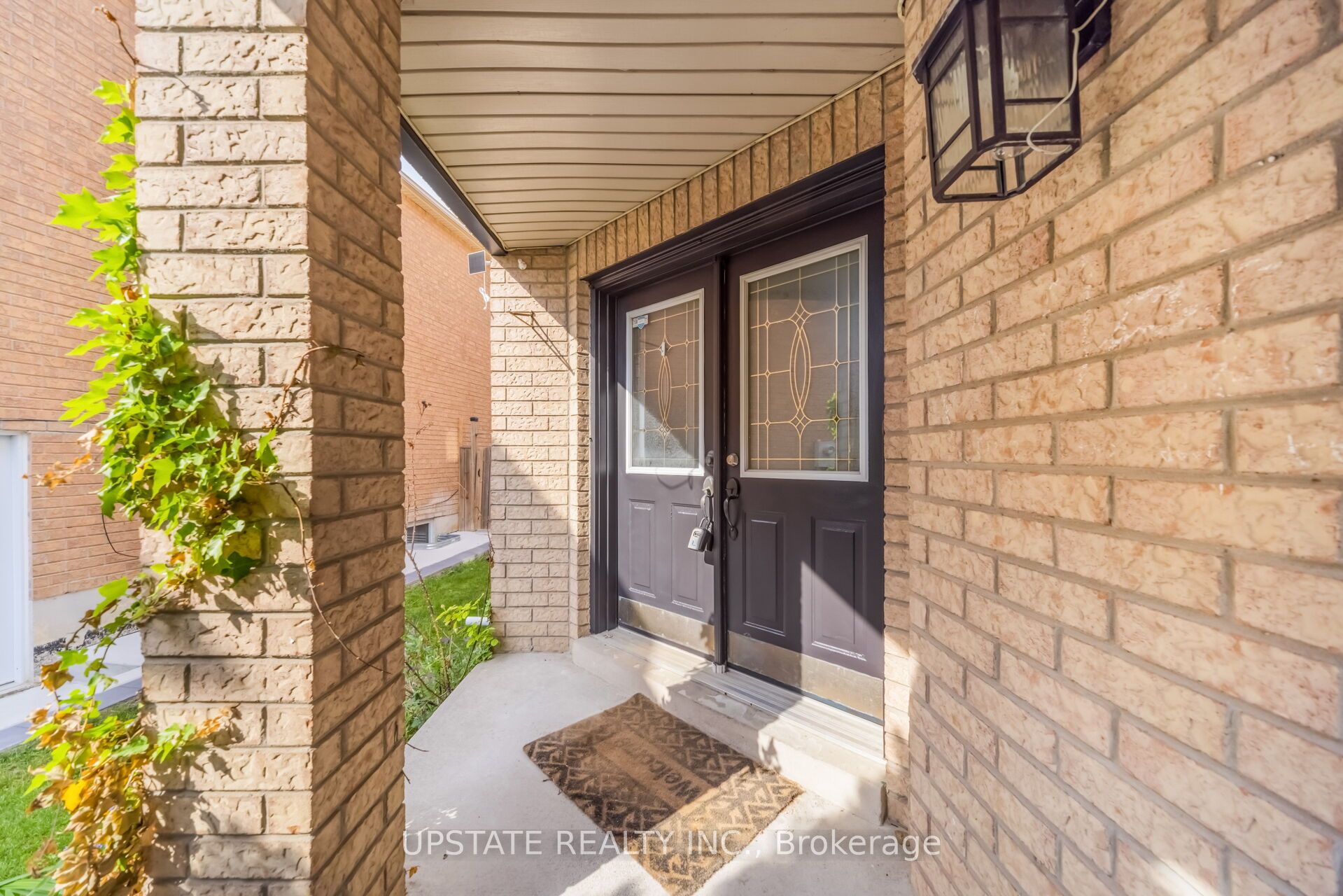 6445 Valiant Heights, Mississauga, ON L5W 1E2 photo 3