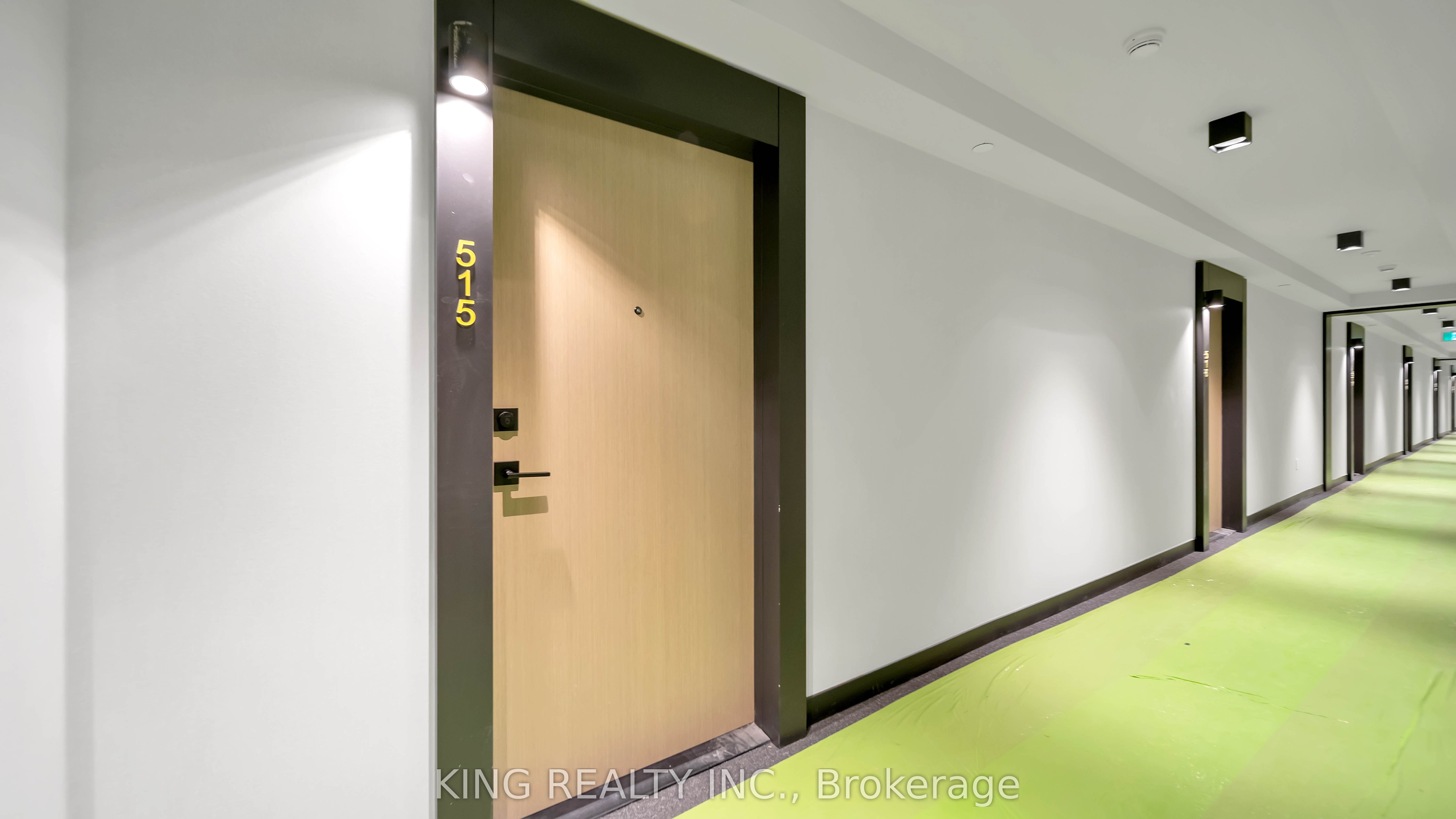36 Zorra Street 515, Toronto, ON M8Z 0G5 photo 5