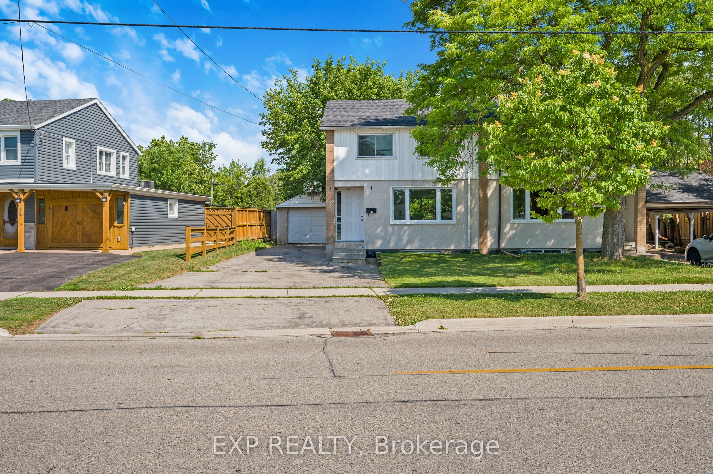 132 Heslop Road, Milton, ON L9T 1B4