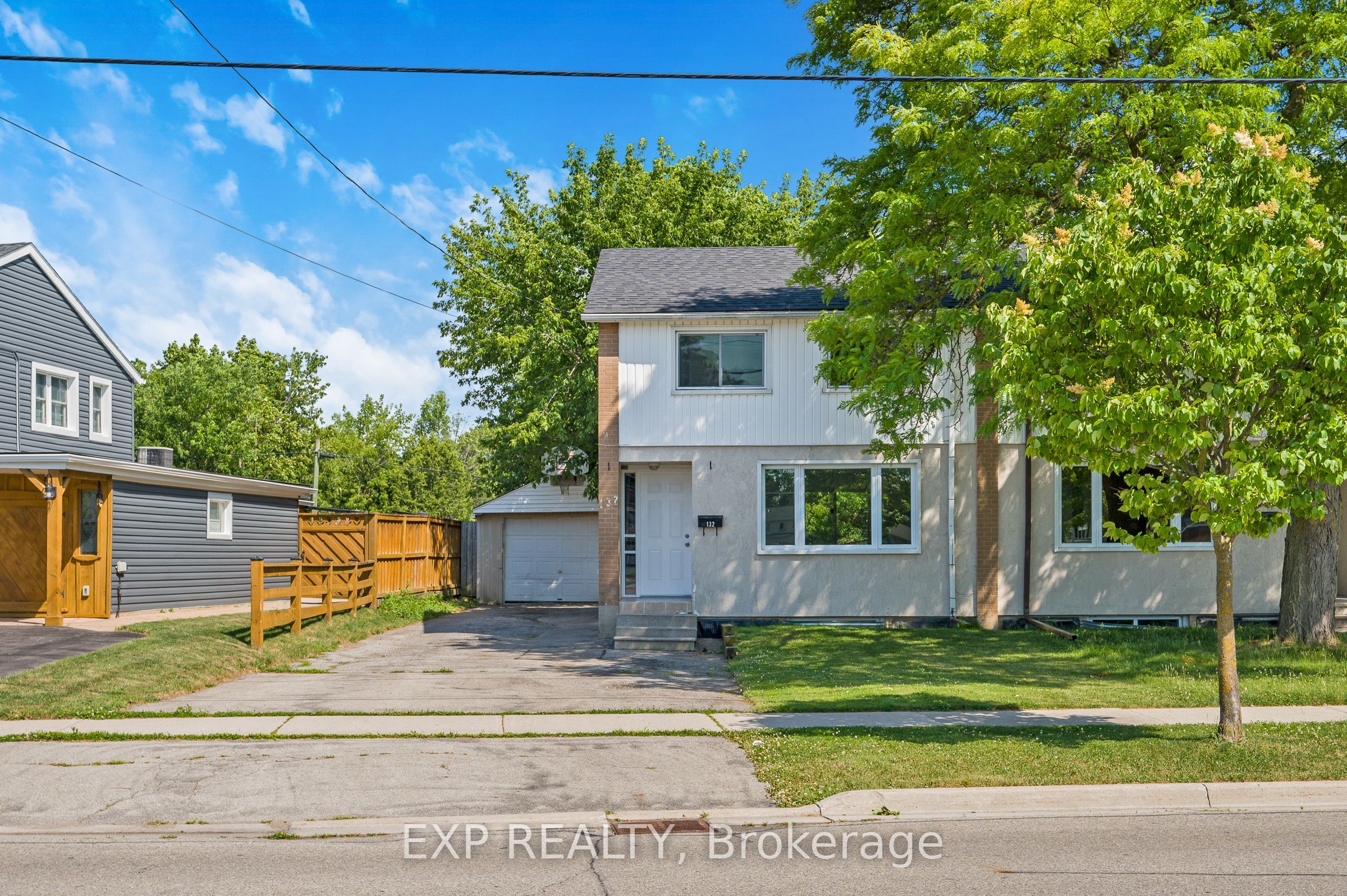 132 Heslop Road, Milton, ON L9T 1B4 photo 2