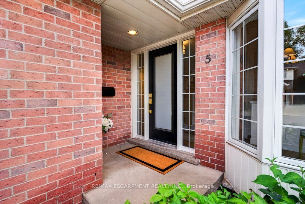 2435 Woodward Avenue 5, Burlington, ON L7R 1V2 photo 3