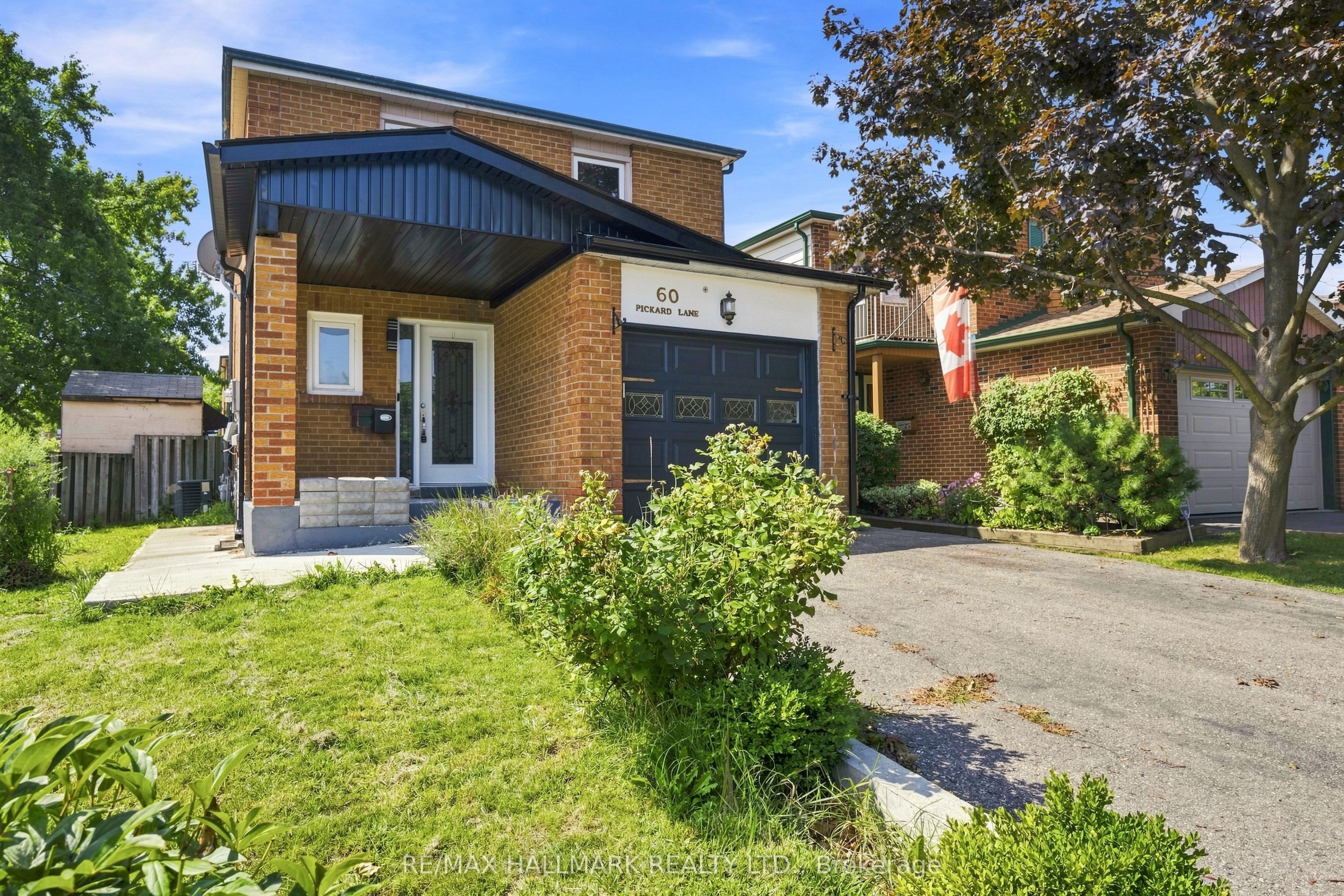60 Pickard Lane, Brampton, ON L6Y 2M5 photo 2
