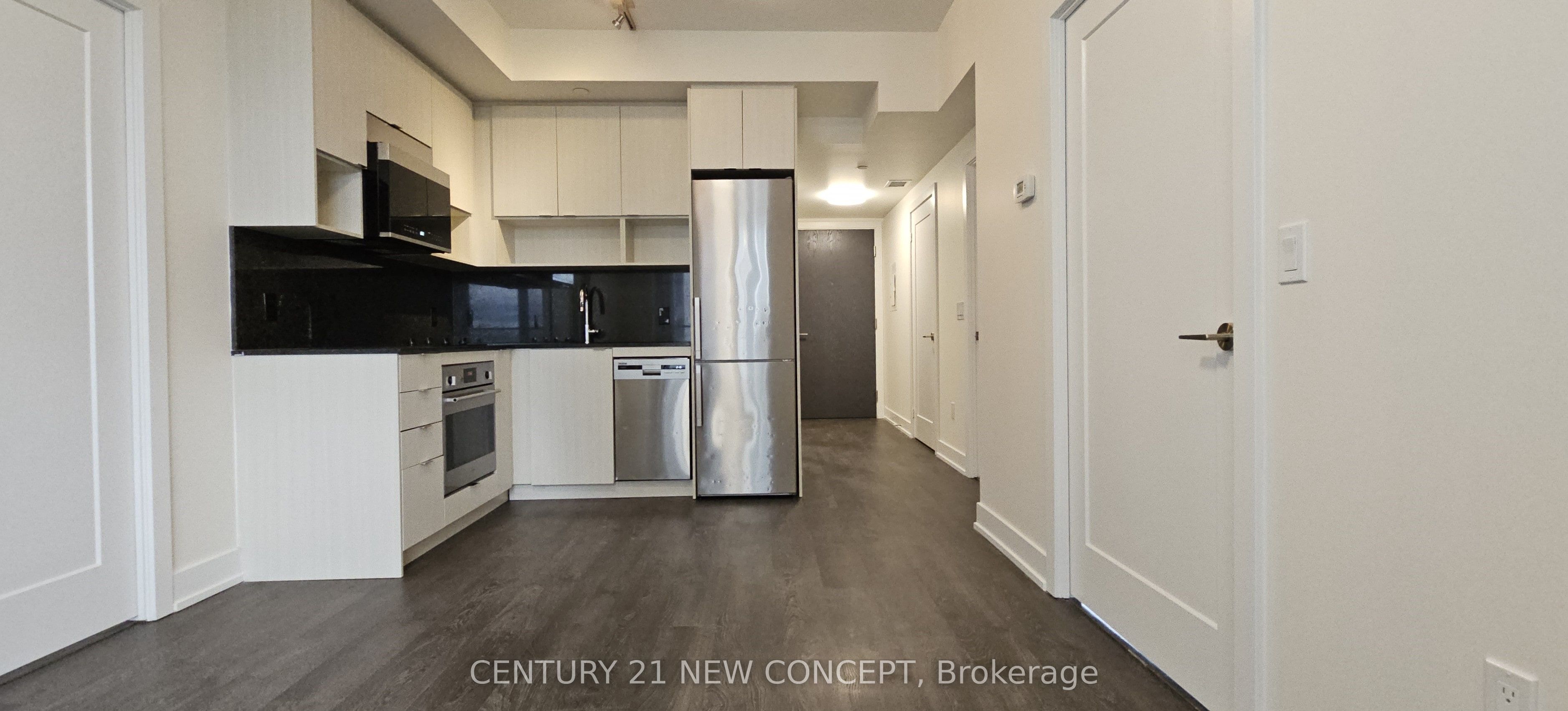 9 Mabelle Avenue 1919, Toronto, ON M9A 0E1 photo 5