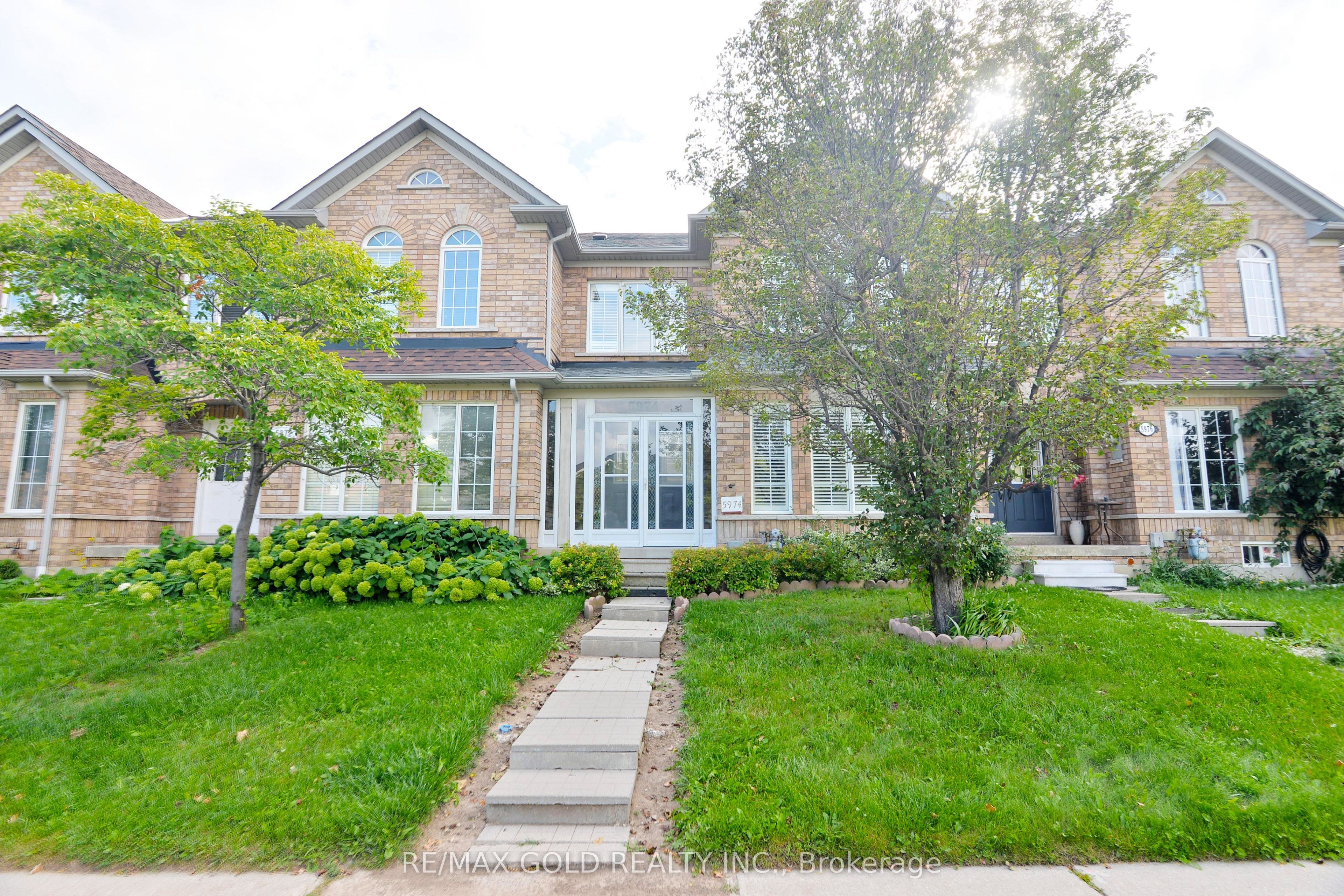 5974 Tenth Line, Mississauga, ON L5M 6S9 photo 3