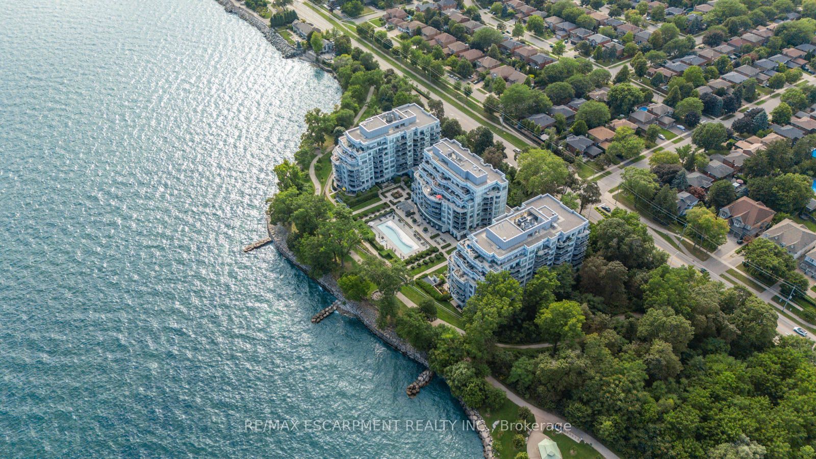3500 LAKESHORE Road W 110, Oakville, ON L6L 0B4