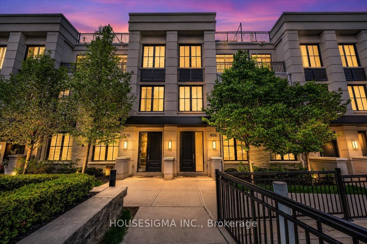 1190 Cawthra Road 606, Mississauga, ON L5G 0A5