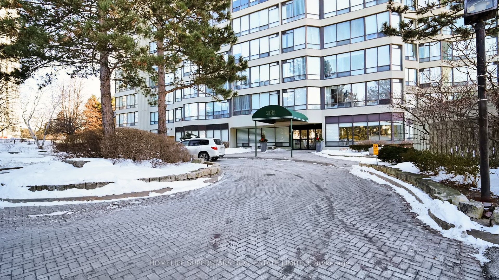26 Hanover Road 301, Brampton, ON L6S 4T2 photo 4