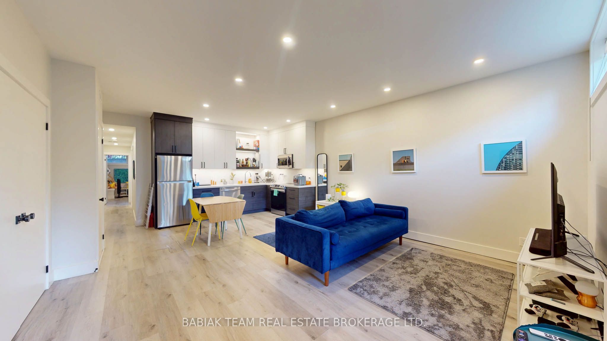 57 Vine Avenue Lower, Toronto, ON M6P 1V6 photo 3