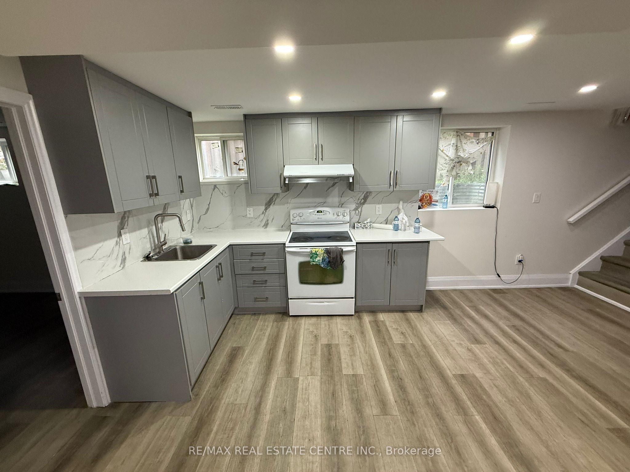 53 Thorntree Crescent, Brampton, ON L6Y 3Y1 photo 5