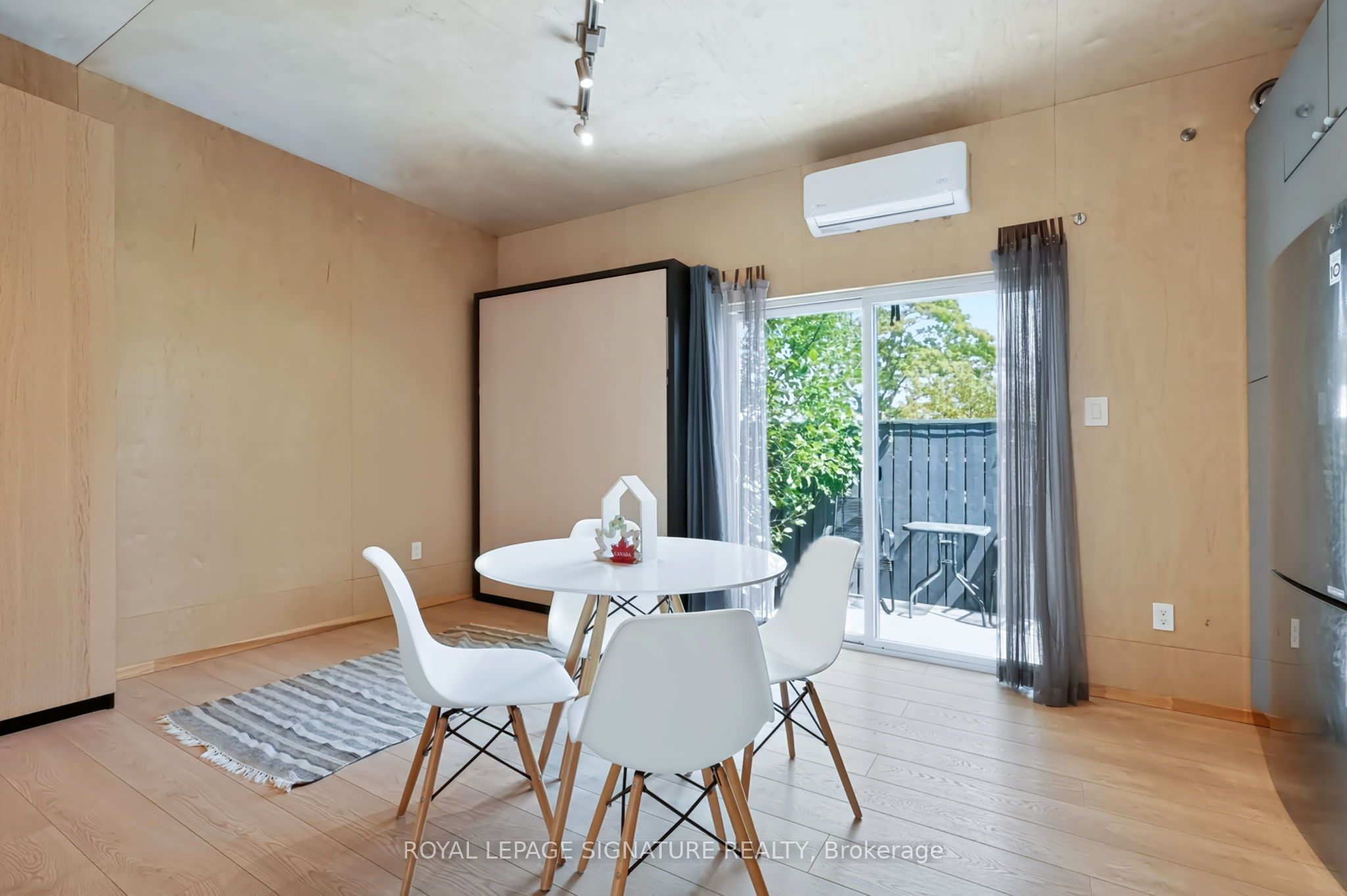 9 Parker Avenue Rear, Toronto, ON M8Z 4L5 photo 5