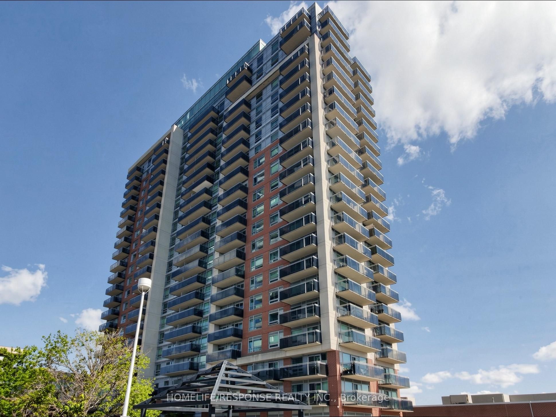 215 QUEEN Street E 225, Brampton, ON L6W 0A9 photo 2