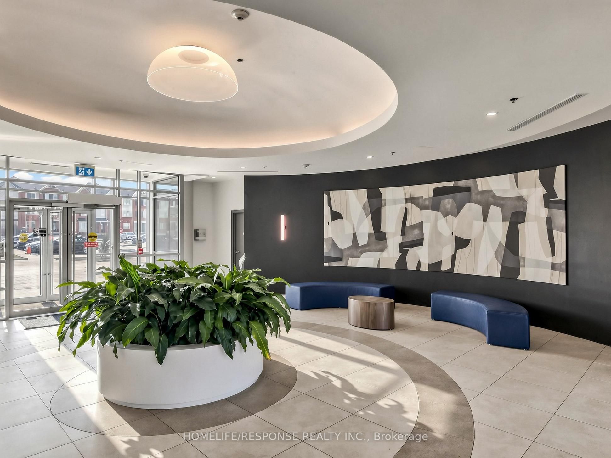 215 QUEEN Street E 225, Brampton, ON L6W 0A9 photo 4