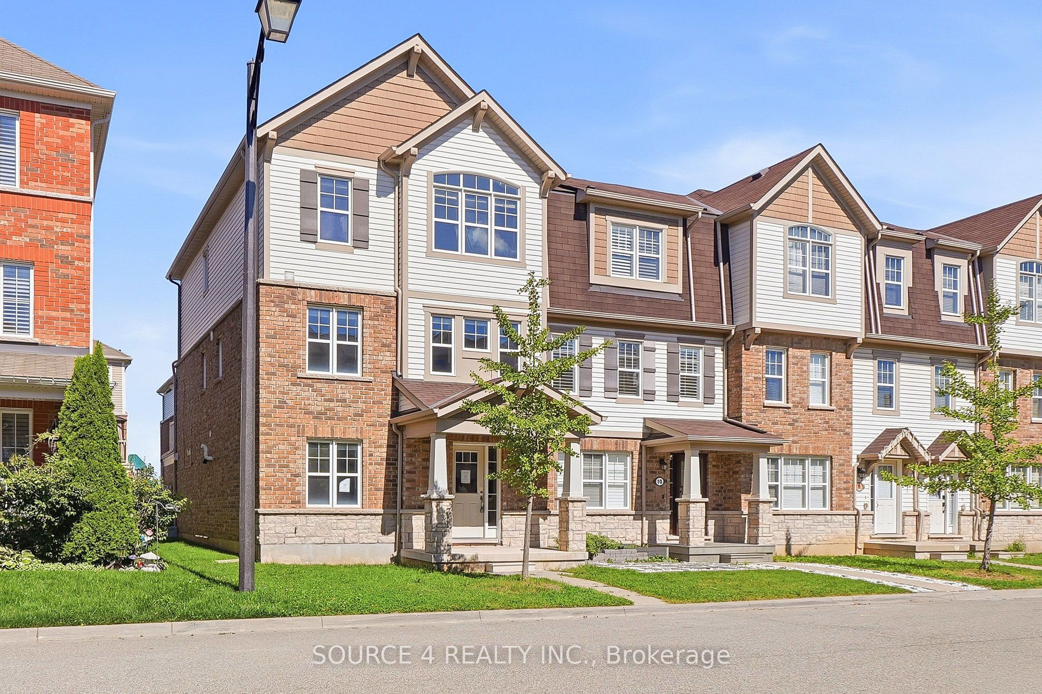 12 Tight Court, Milton, ON L9T 8S3