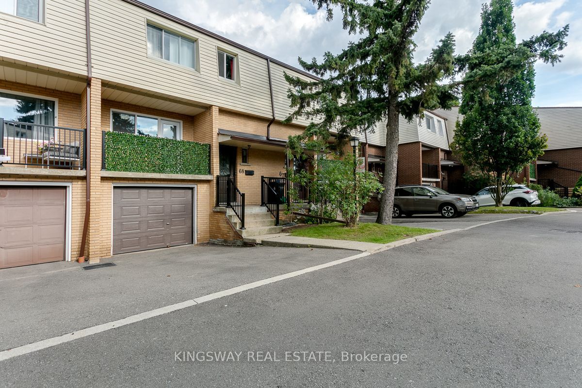 3175 Kirwin Avenue 68, Mississauga, ON L5A 3M4 photo 2