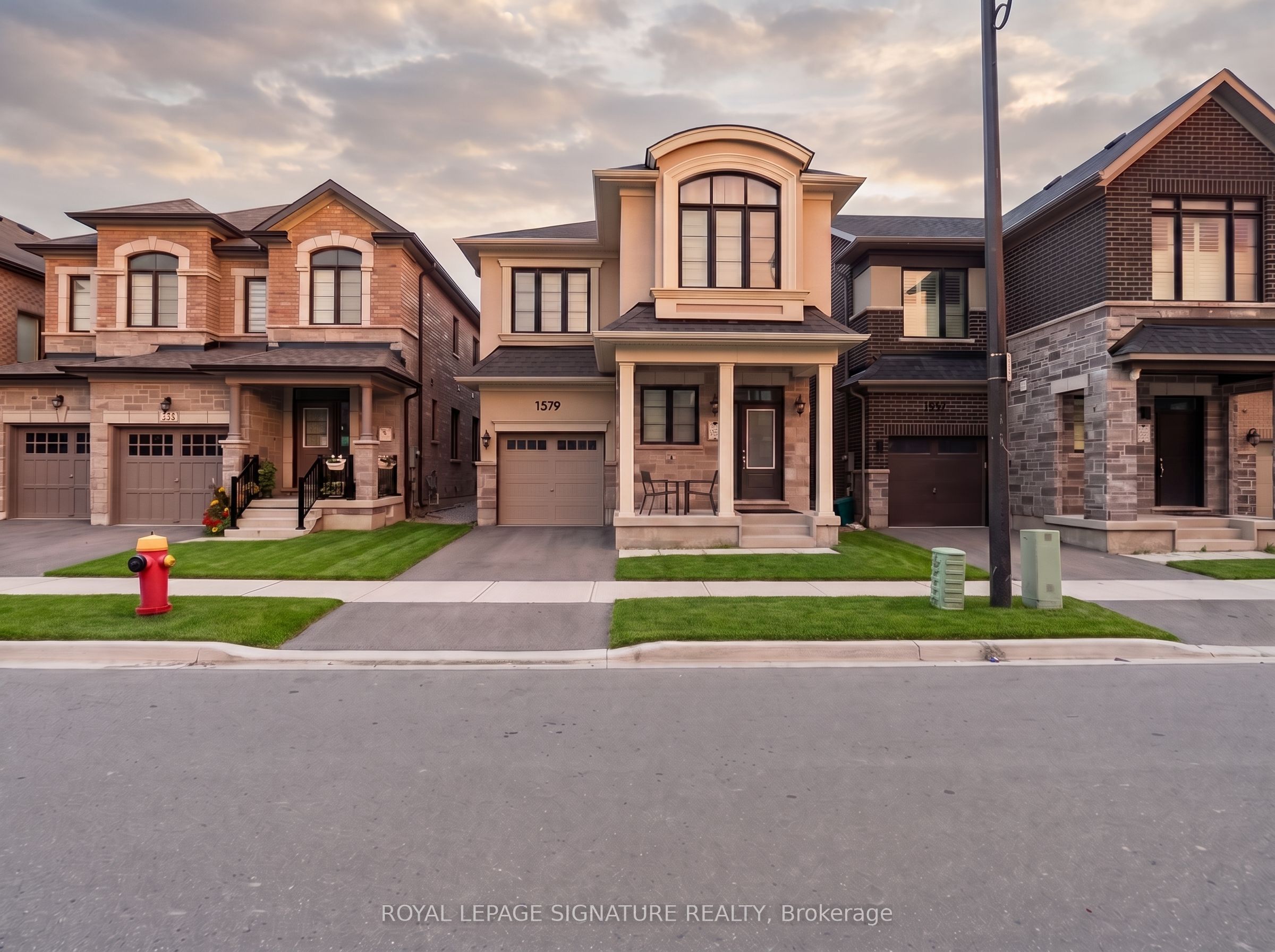 1579 Severn Drive, Milton, ON L9E 1X8 photo 2