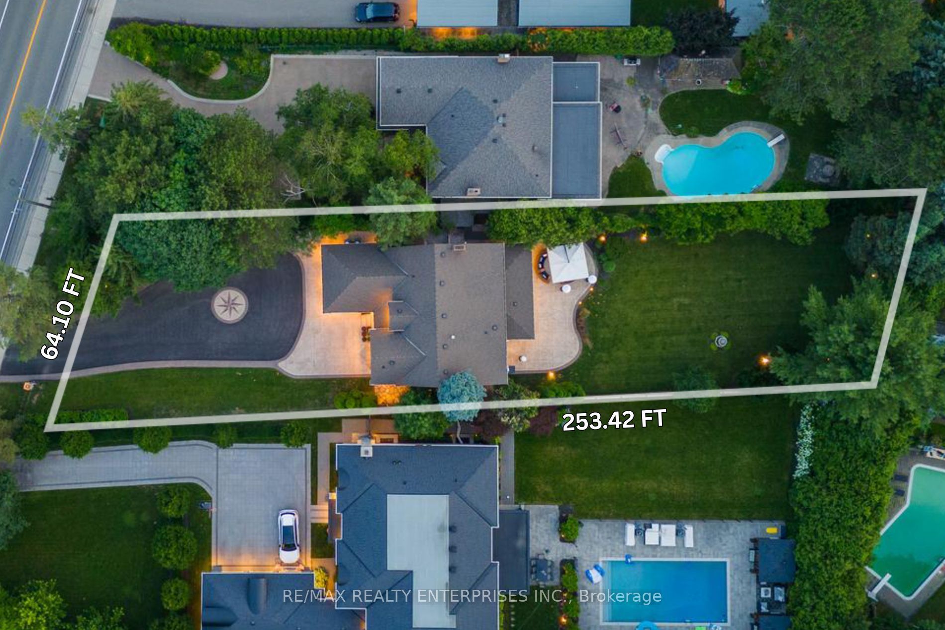 807 Indian Road, Mississauga, ON L5H 1R4 photo 5