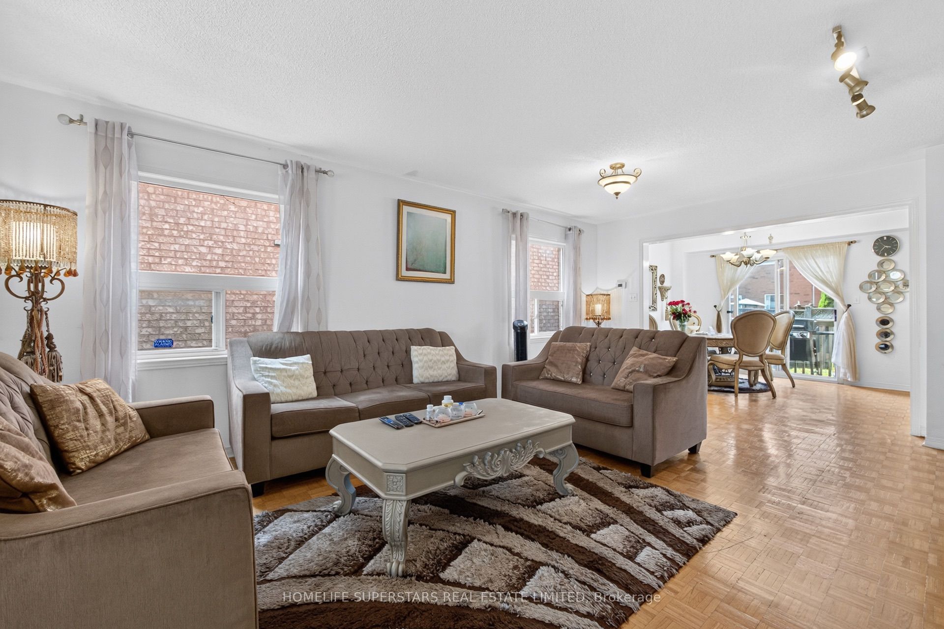 3257 Ridgeleigh Heights, Mississauga, ON L5M 6R9 photo 4