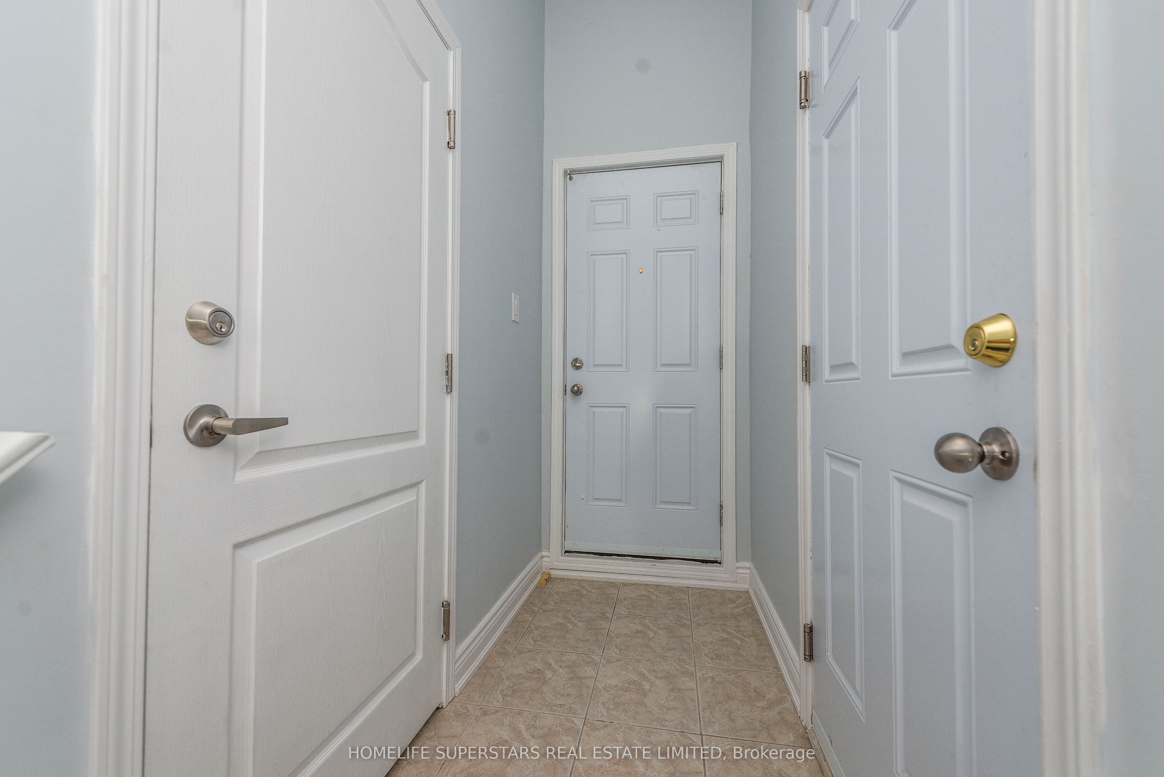 20 Mactier Road, Brampton, ON L6P 1N9 photo 3