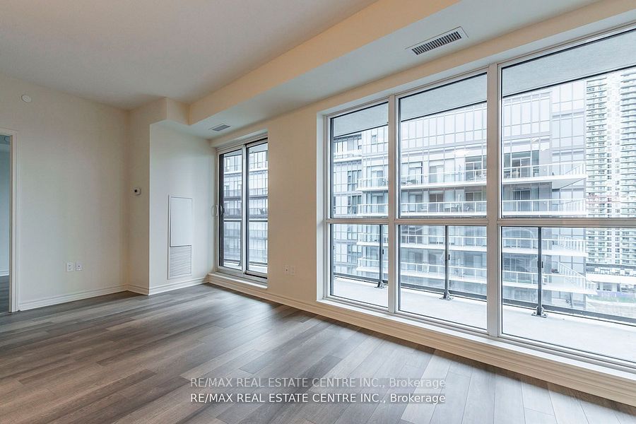 39 Annie Craig Drive 1401, Toronto, ON M8V 0H1 photo 4
