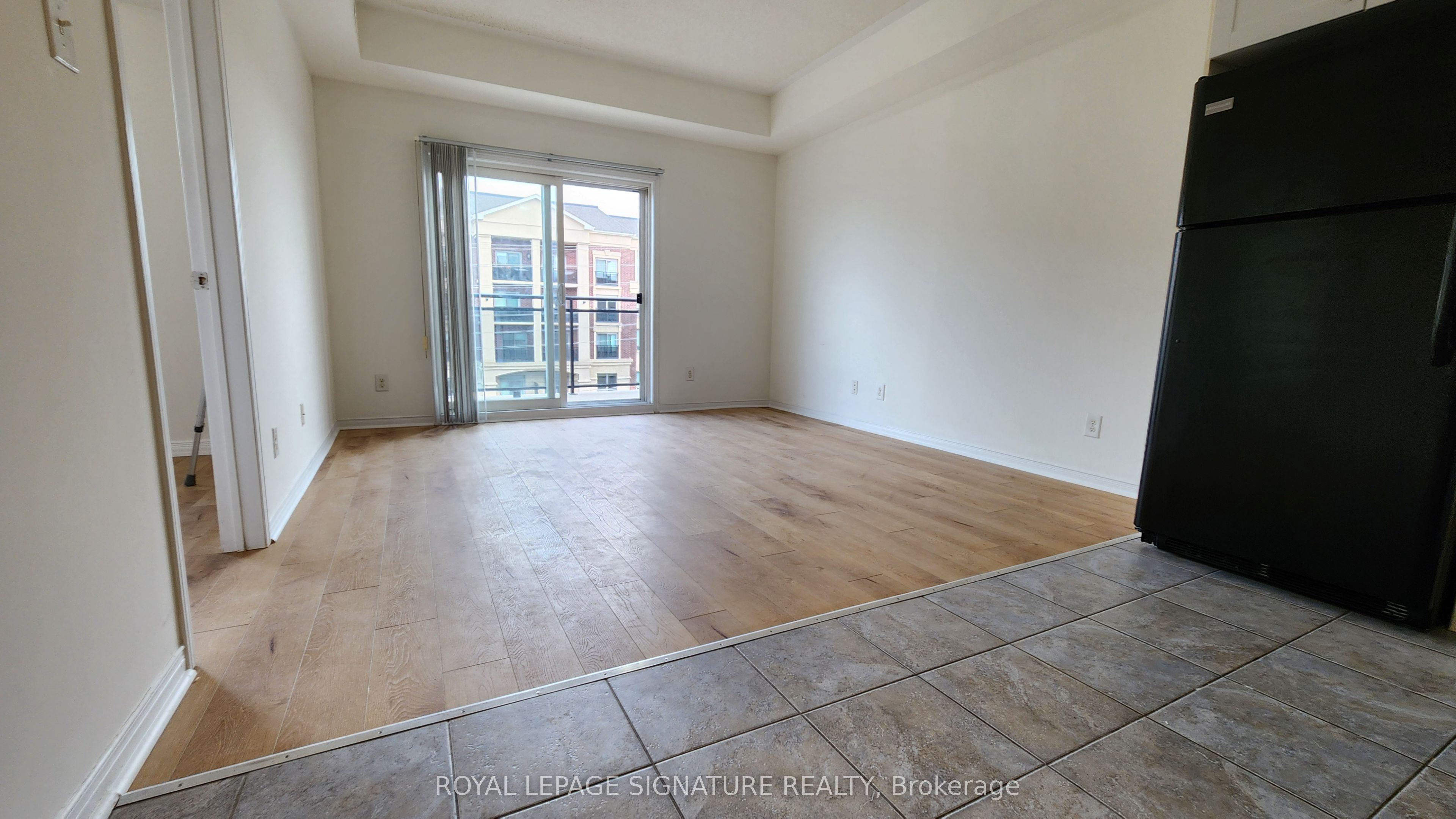 3055 Thomas Street 406, Mississauga, ON L5M 0M4 photo 5