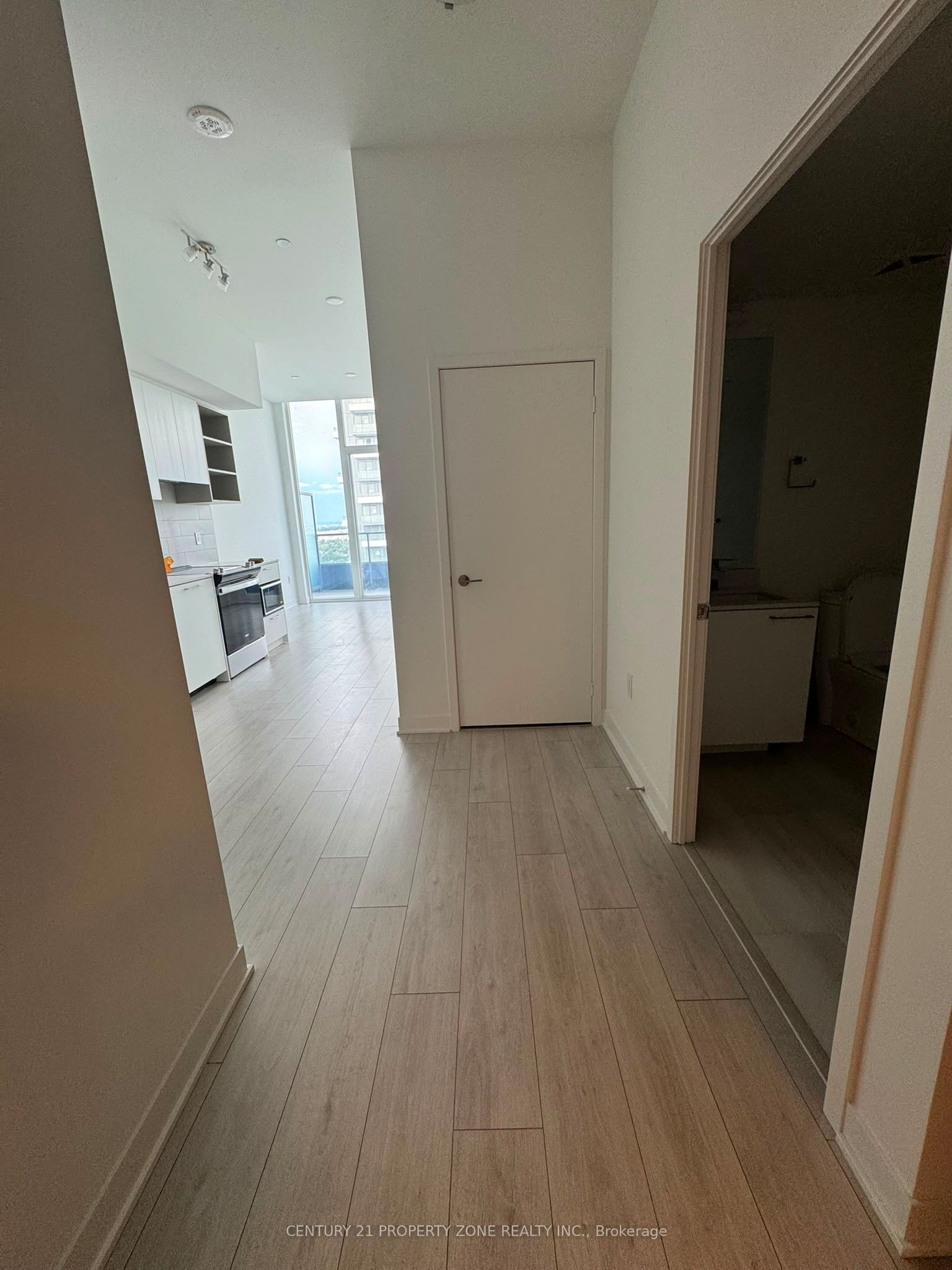 260 Malta Avenue 2612, Brampton, ON L6Y 6L7