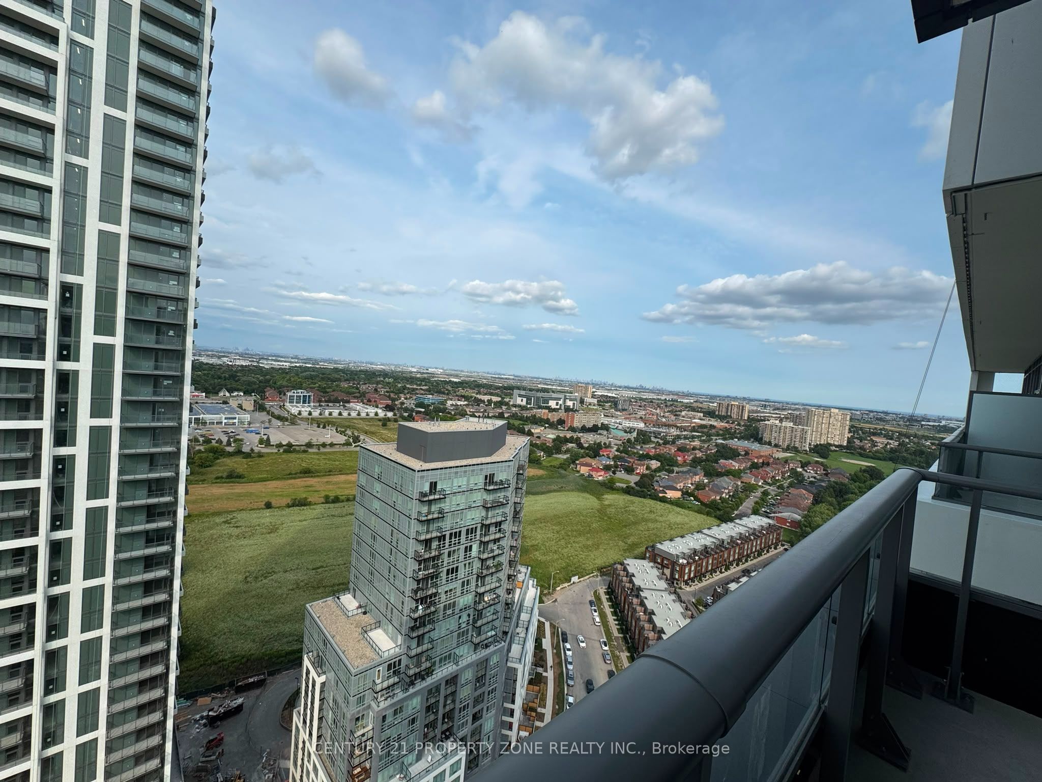 260 Malta Avenue 2612, Brampton, ON L6Y 6L7 photo 4