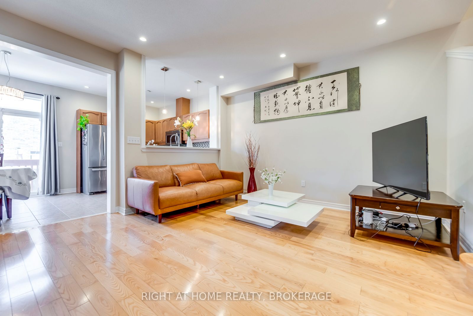 3402 Fountain Park Avenue, Mississauga, ON L5M 7E3 photo 5