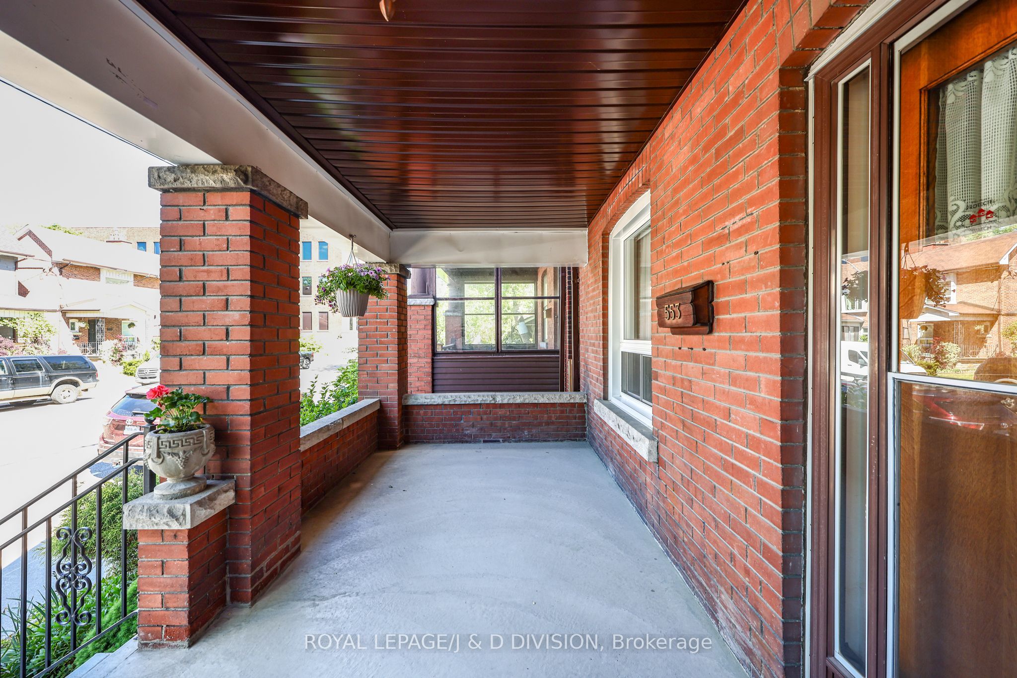 553 Runnymede Road, Toronto, ON M6S 2Z8 photo 3