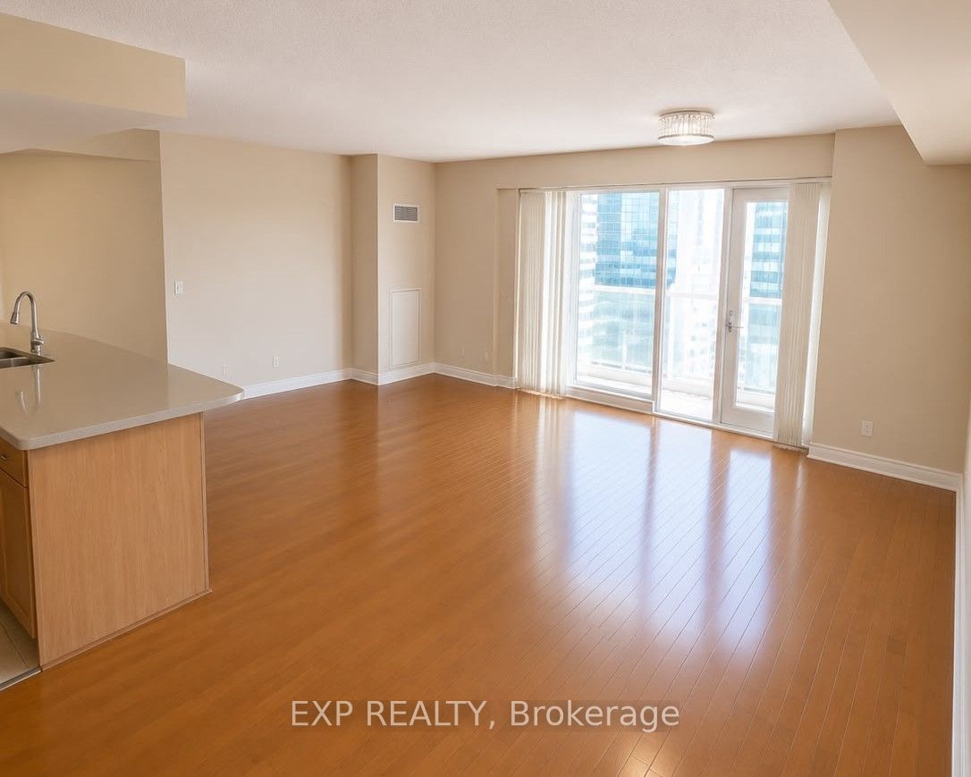 350 Princess Royal Drive 1605, Mississauga, ON L5B 4N1 photo 4