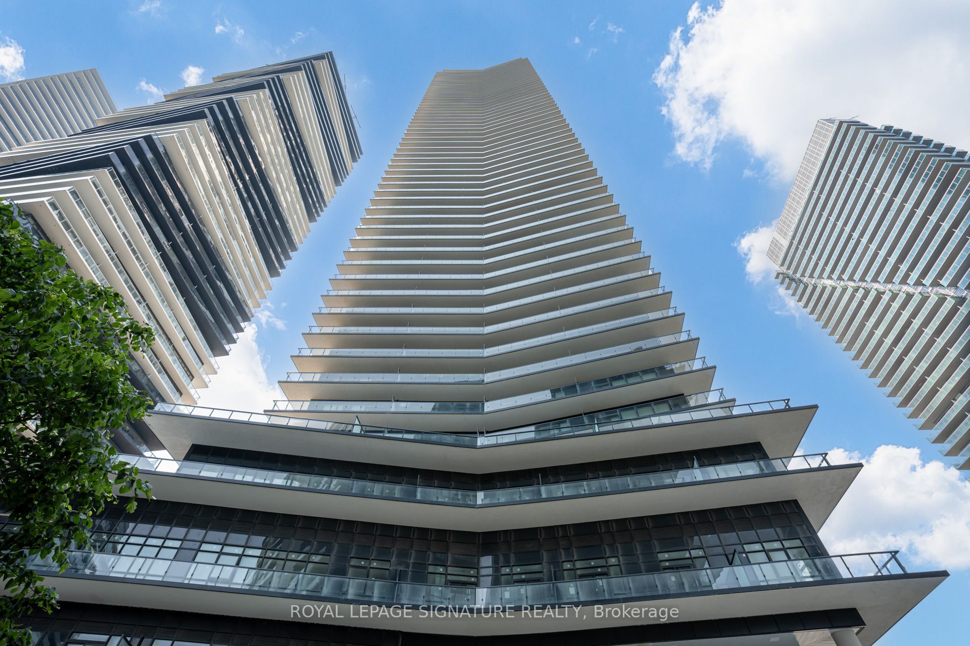 38 Annie Craig Drive 4210, Toronto, ON M8V 0G9 photo 2