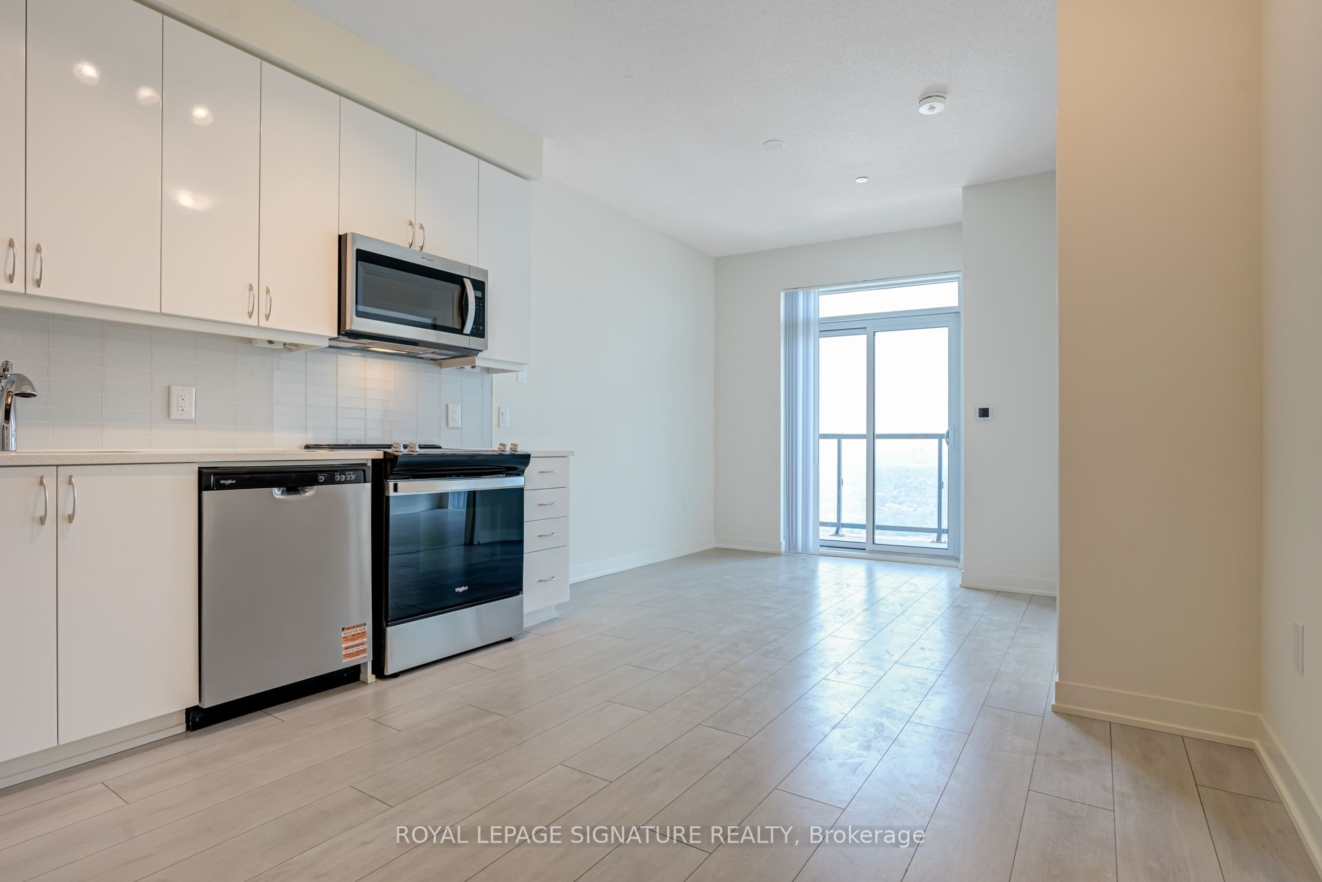 38 Annie Craig Drive 4210, Toronto, ON M8V 0G9 photo 5