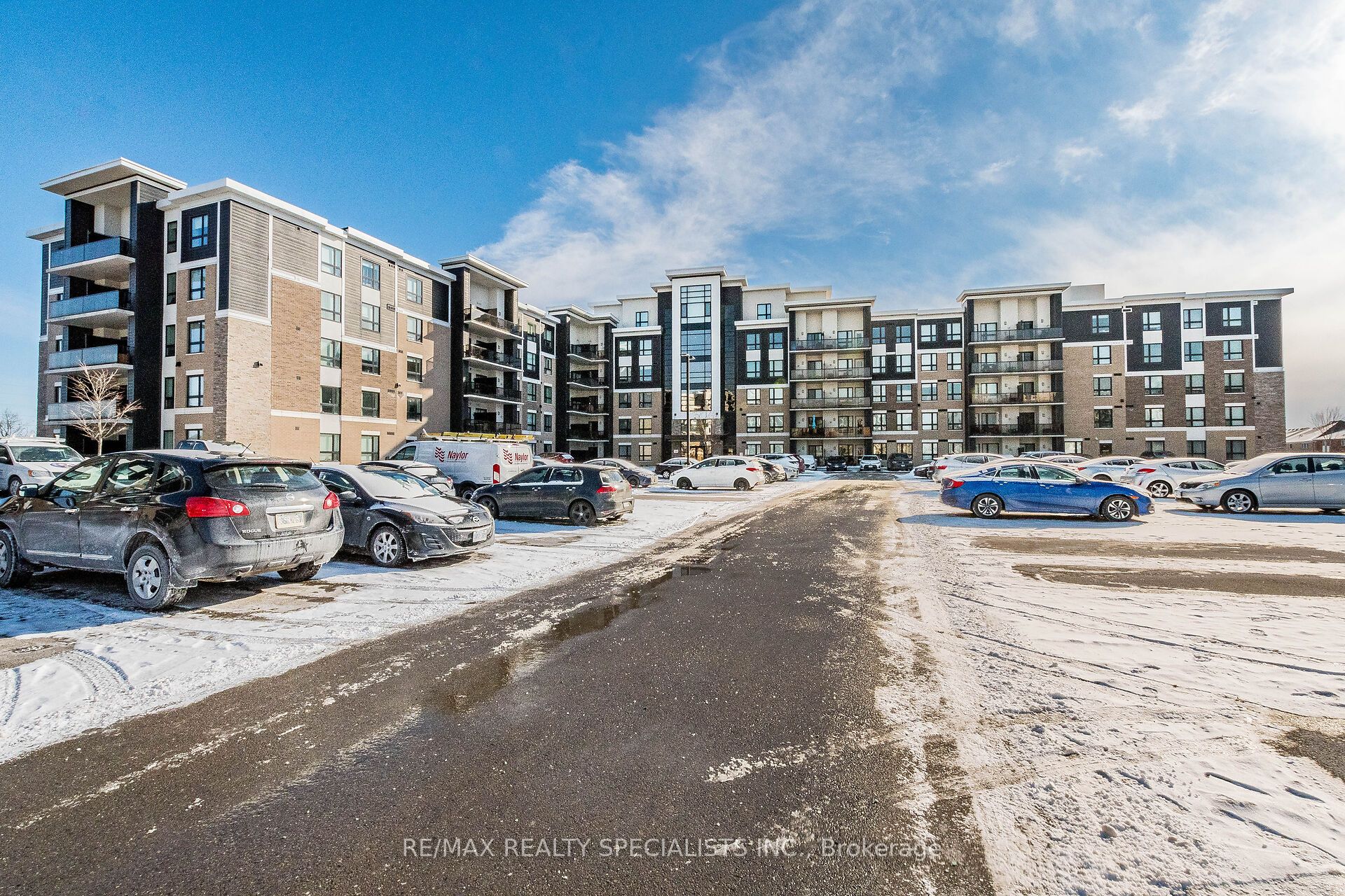640 Sauve Street 221, Milton, ON L9T 7E3 photo 4
