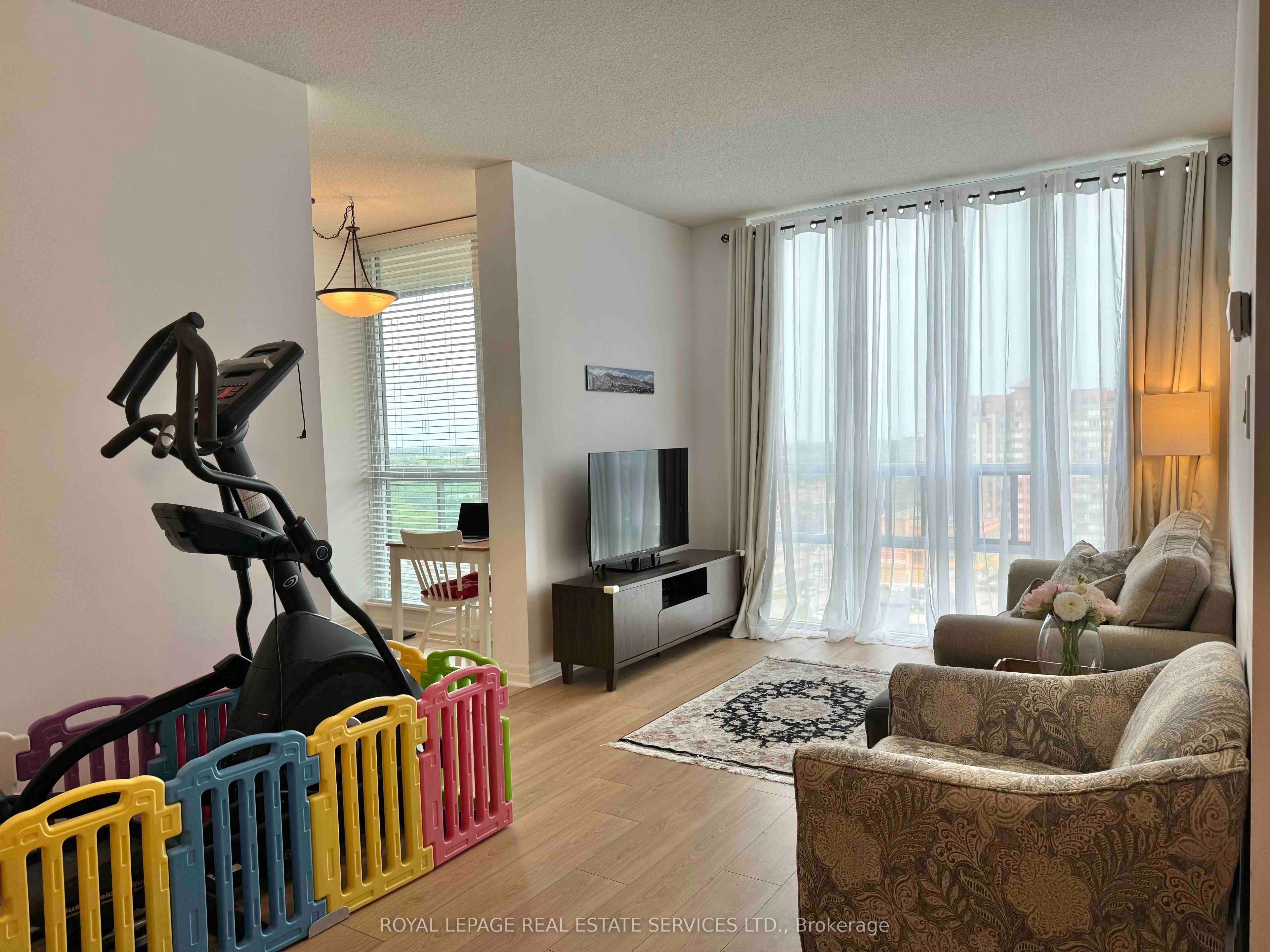 3515 Kariya Drive S 1205, Mississauga, ON L5B 0C1 photo 4