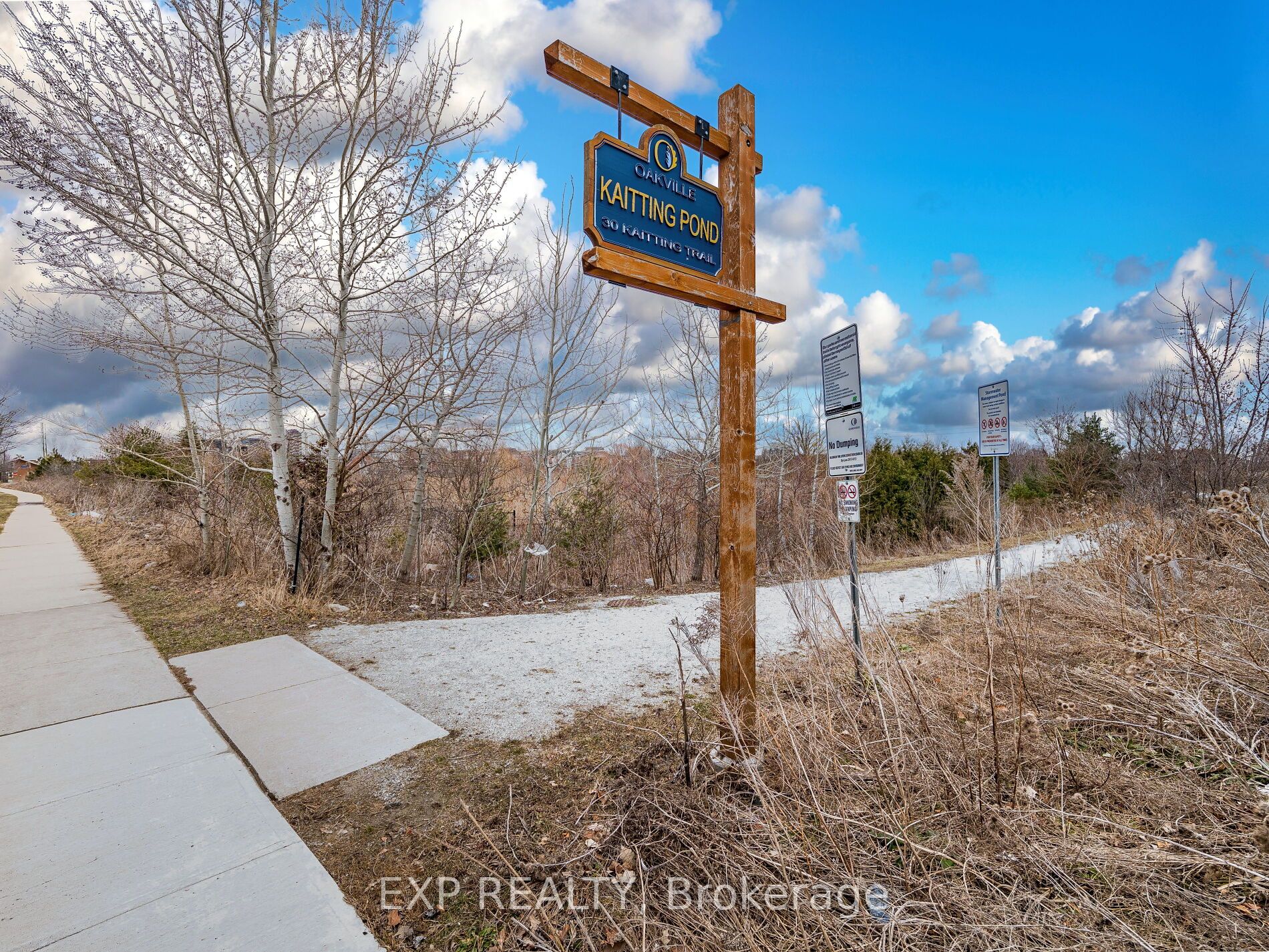 50 Kaitting Trail 409, Oakville, ON L6M 5N3 photo 2