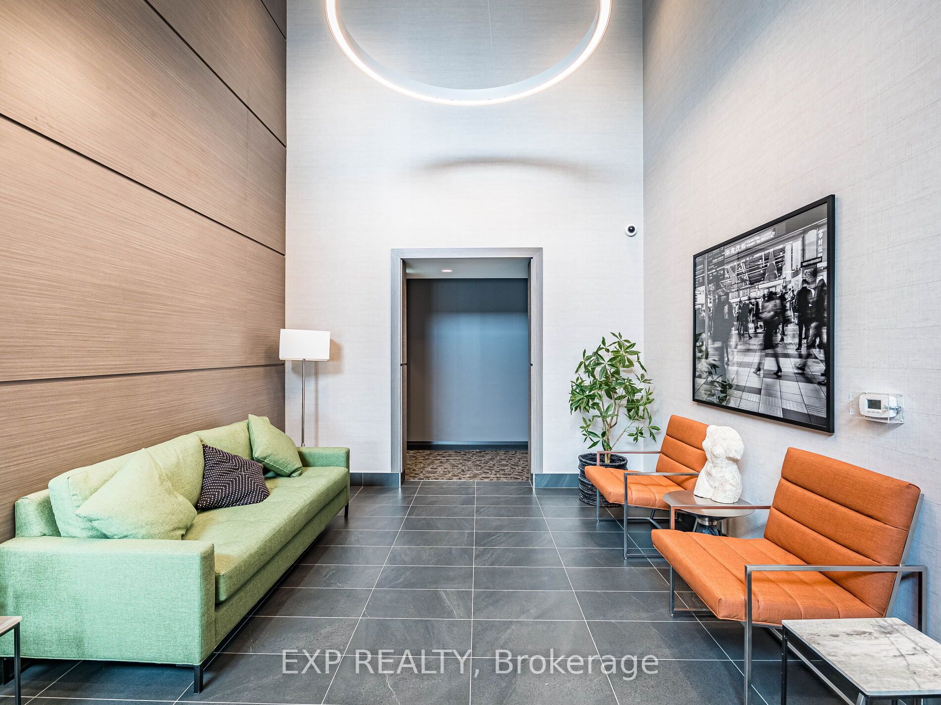 50 Kaitting Trail 409, Oakville, ON L6M 5N3 photo 4