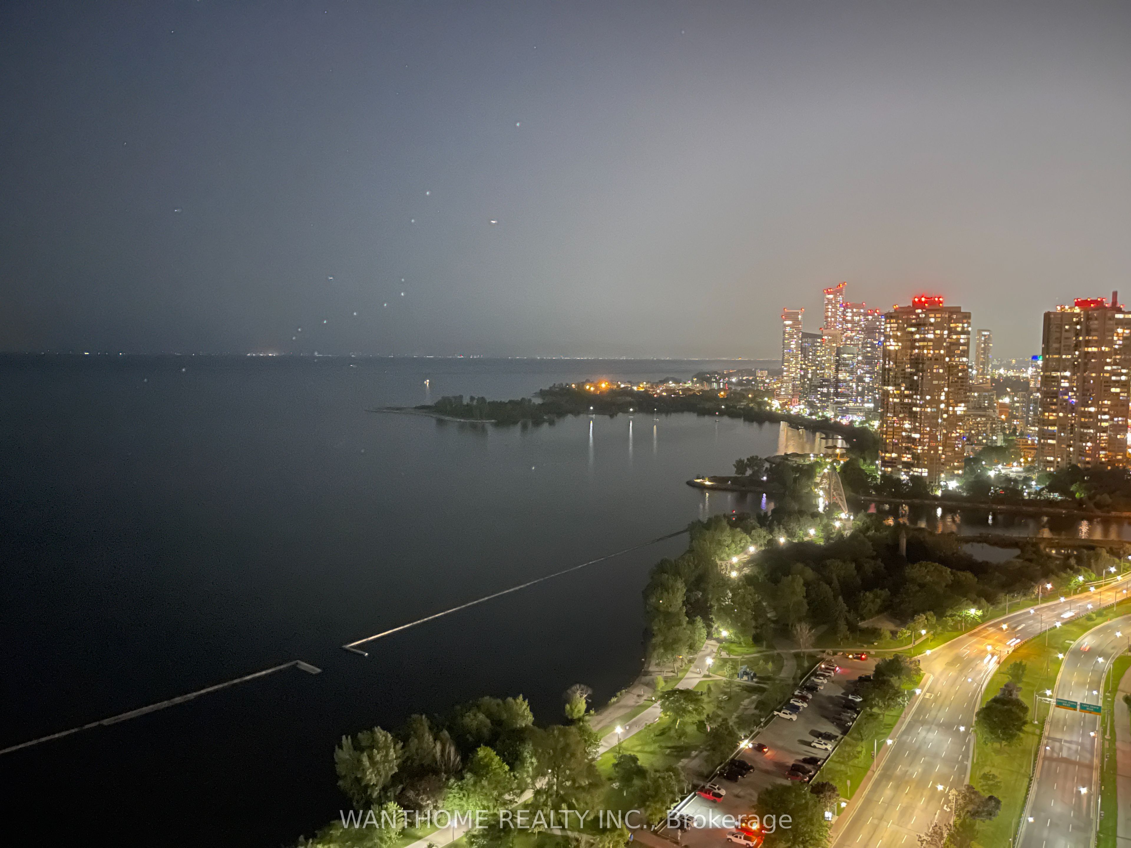 1926 LAKE SHORE Boulevard W 3706, Toronto, ON M6S 1A1 photo 5
