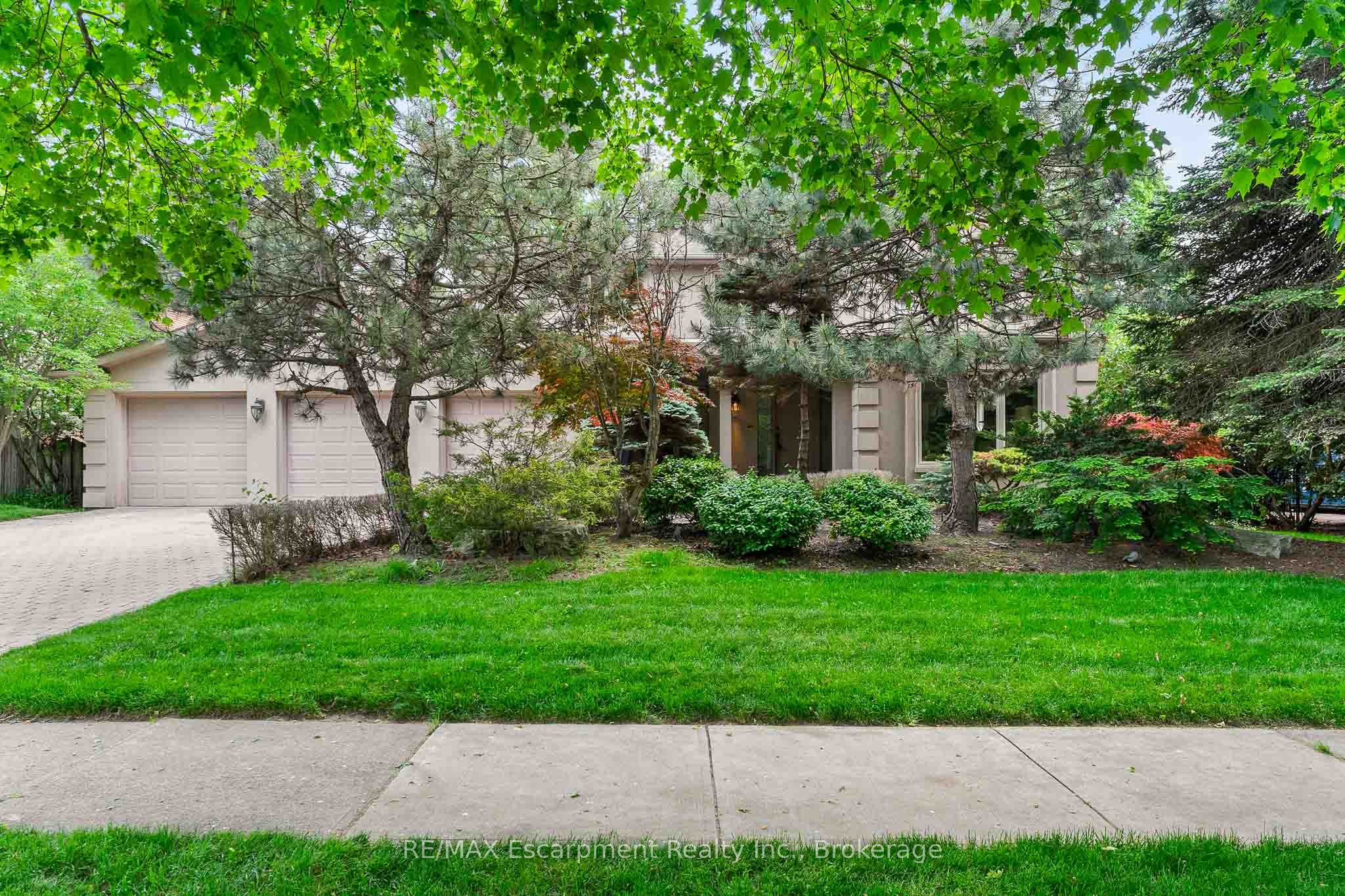 2372 Carrington Place, Oakville, ON L6J 5P4 photo 2