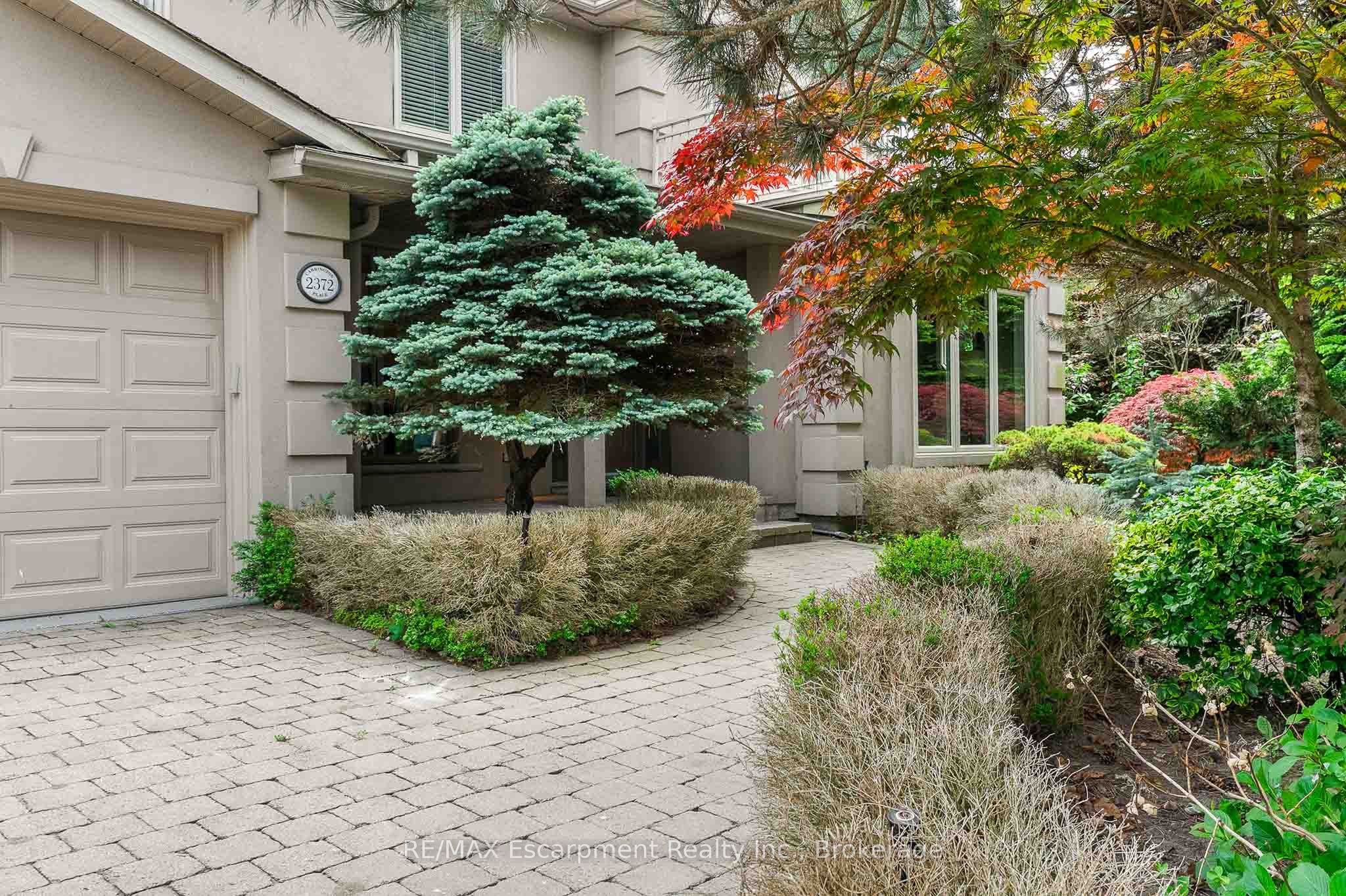2372 Carrington Place, Oakville, ON L6J 5P4 photo 3